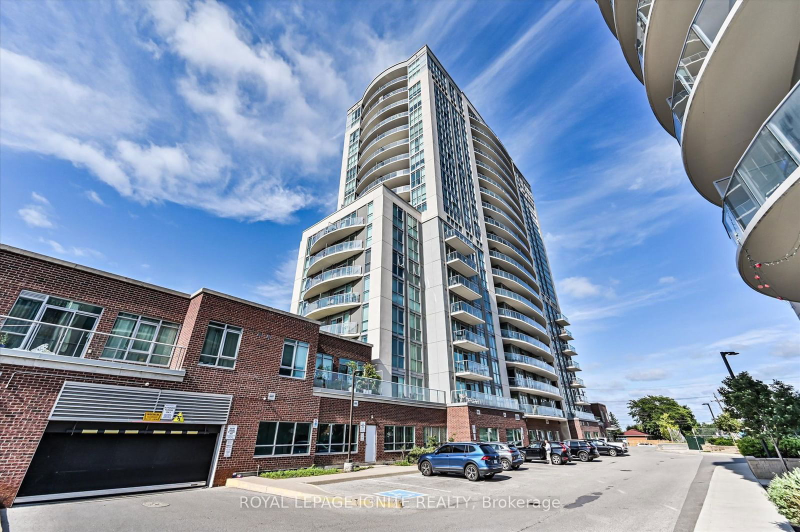 1328 Birchmount Rd, unit 1606 for sale - image #2