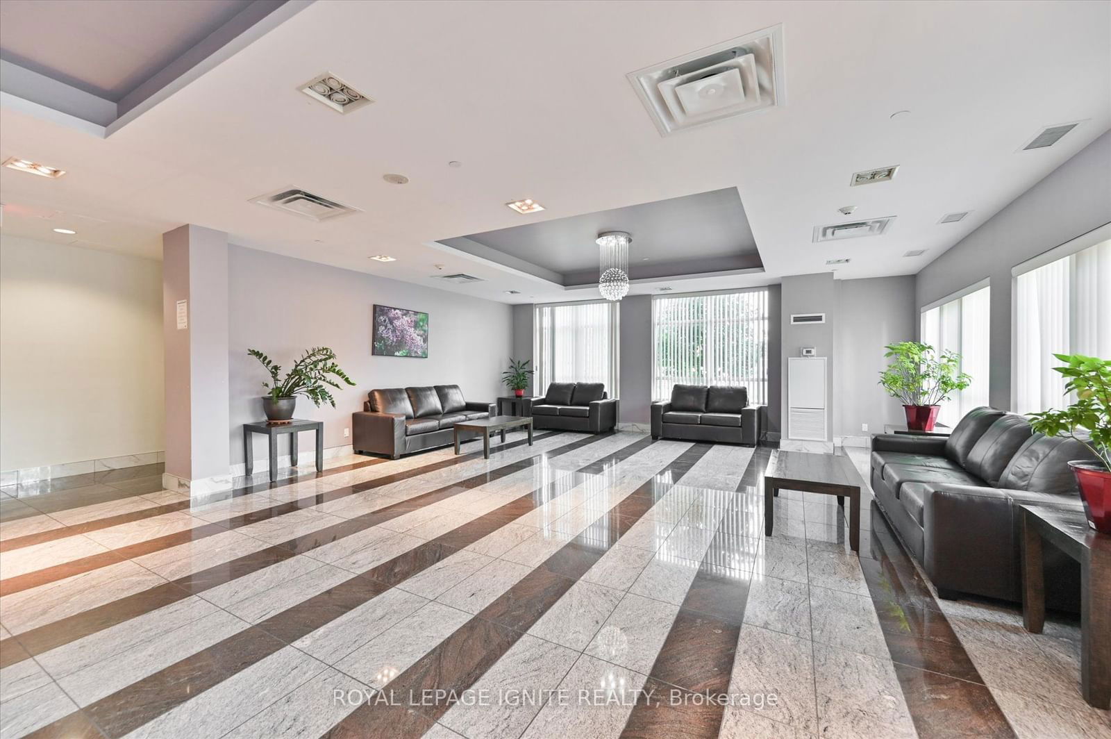 1328 Birchmount Rd, unit 1606 for sale - image #6