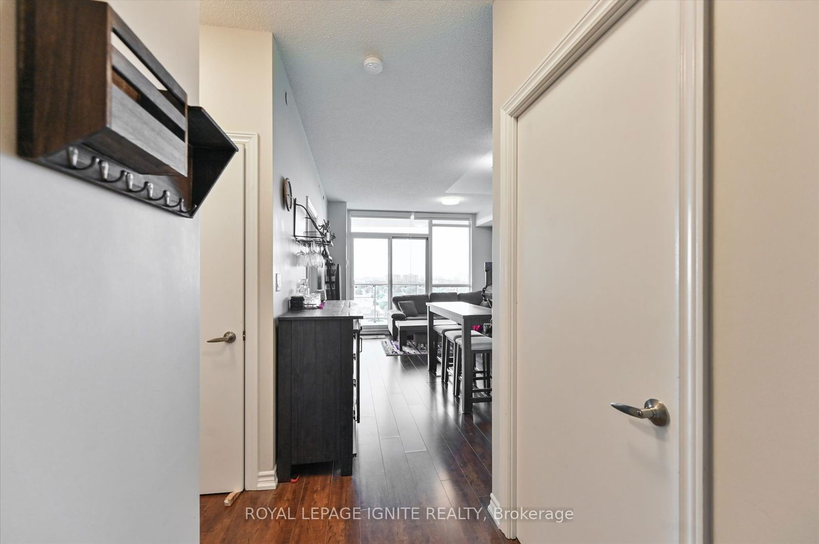 1328 Birchmount Rd, unit 1606 for sale - image #9