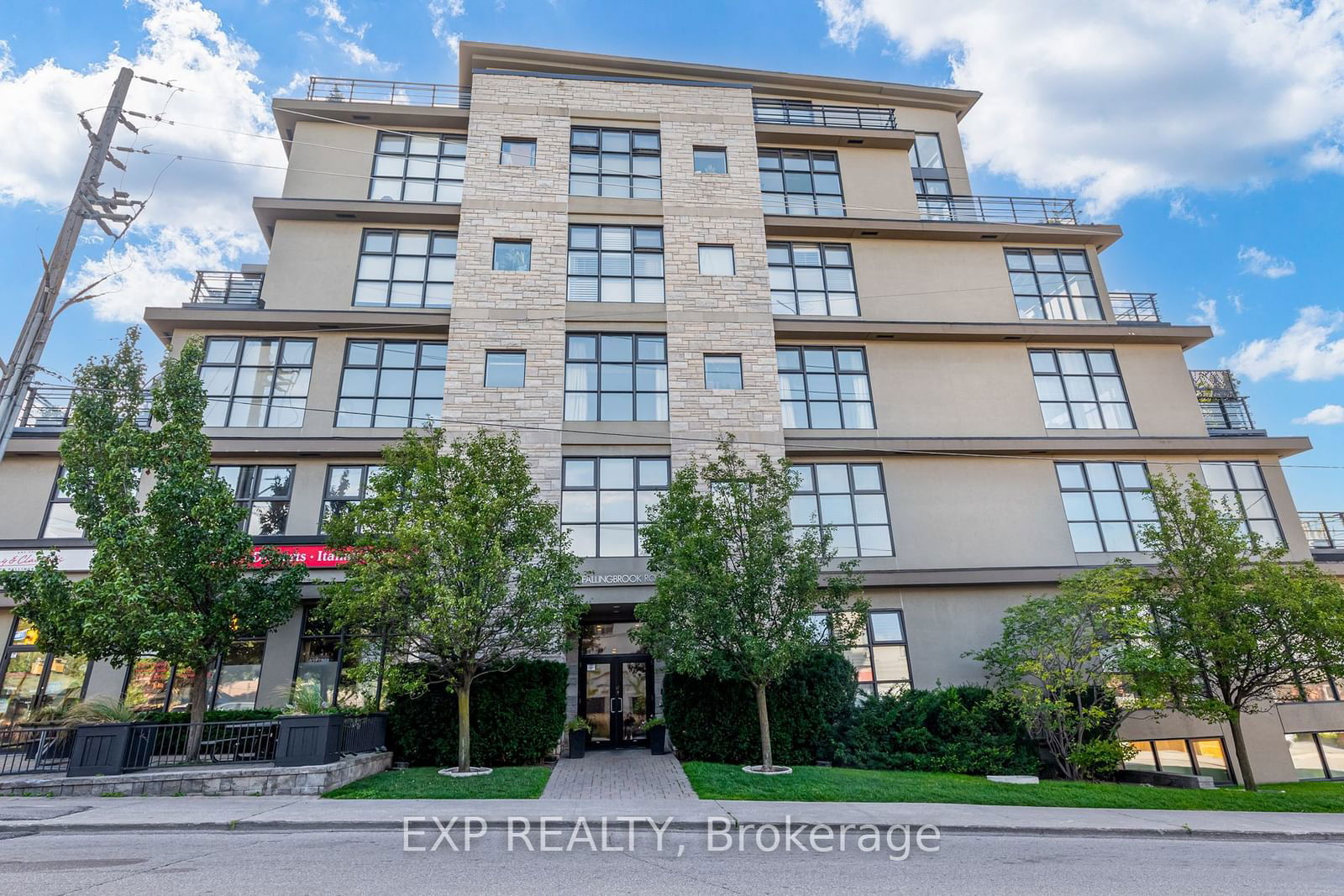 160 Fallingbrook Rd, unit 212 for sale - image #1