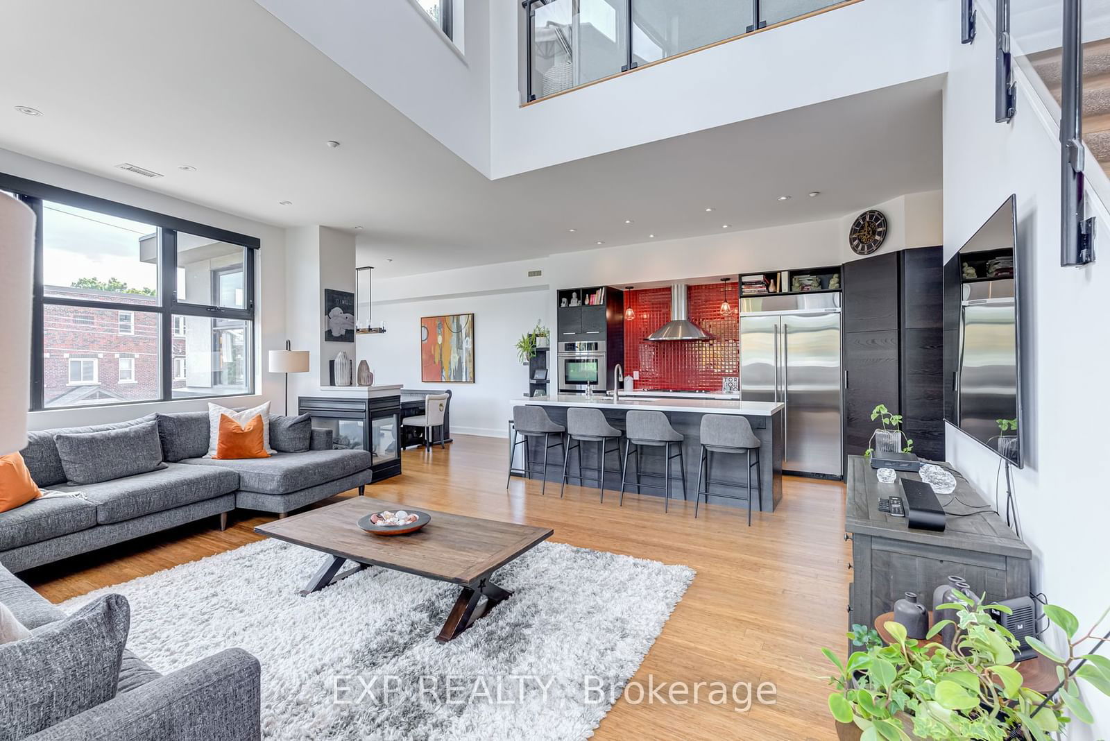 160 Fallingbrook Rd, unit 212 for sale - image #3