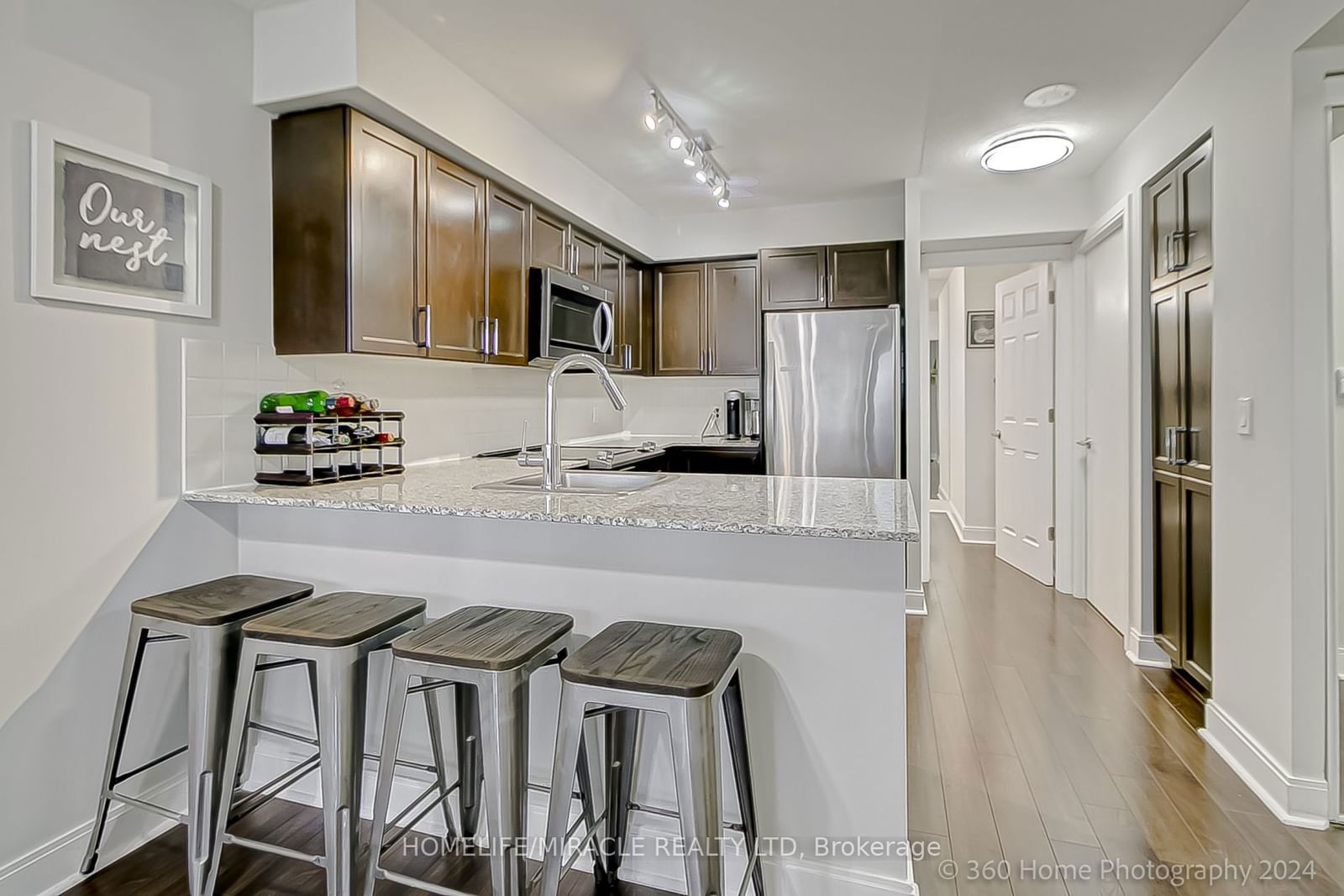 125 Village Green Sq W, unit 1410 for sale - image #6