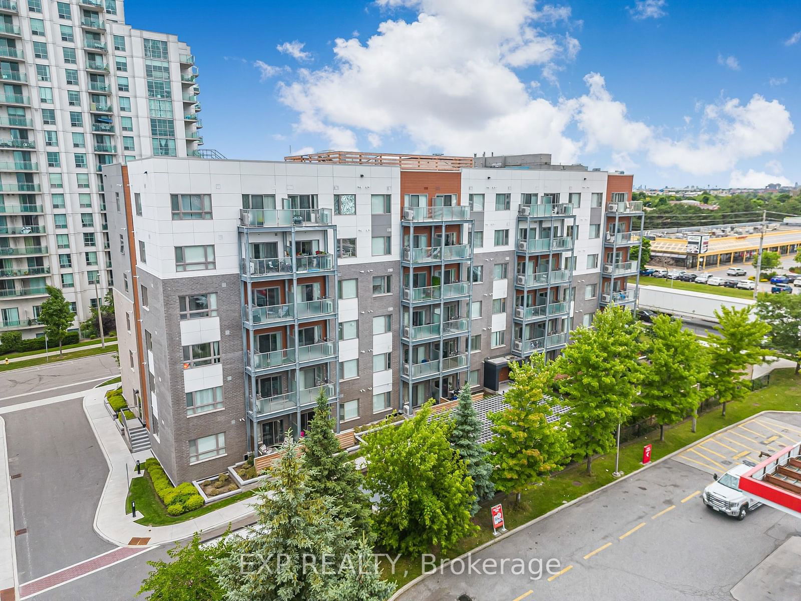 20 Orchid Place Dr, unit 404 for sale - image #7