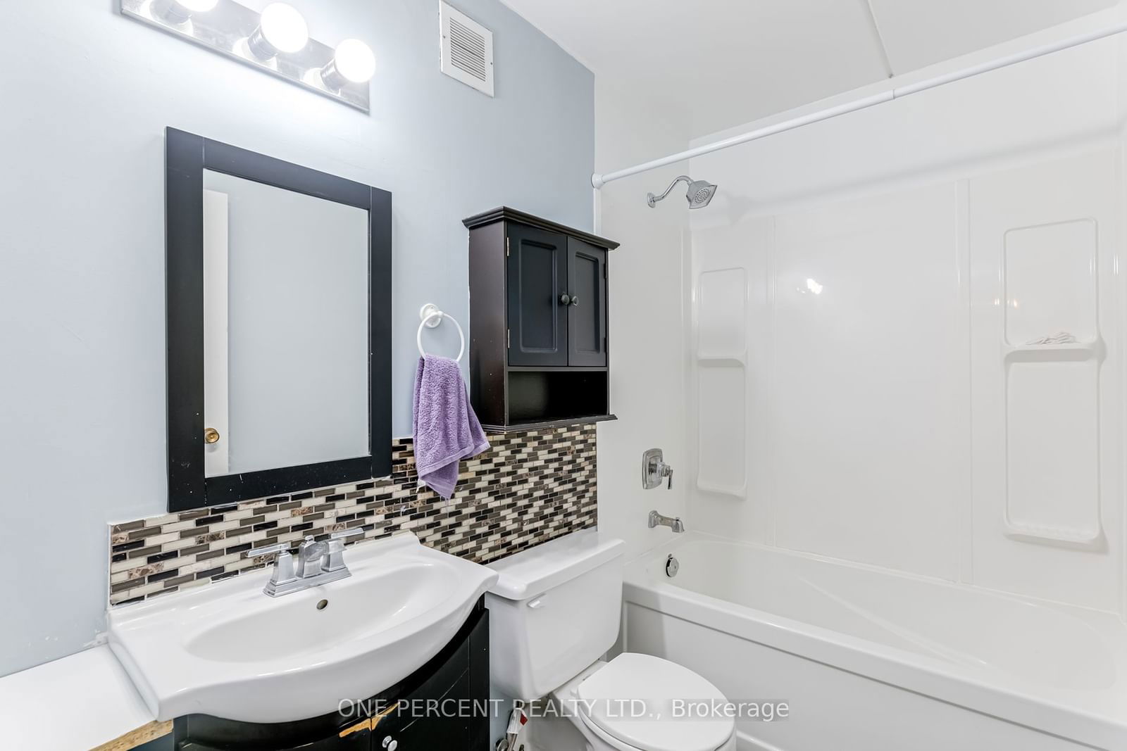 2 Glamorgan Ave, unit 1106 for sale - image #22