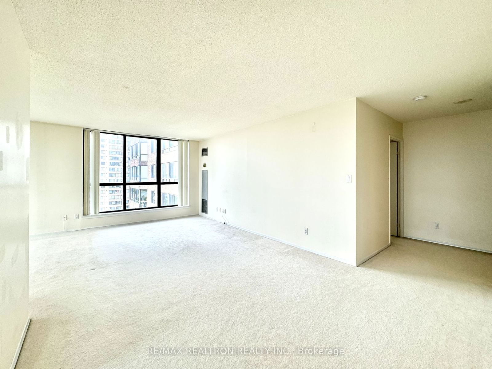 75 Bamburgh Circ, unit 1228 for sale - image #10