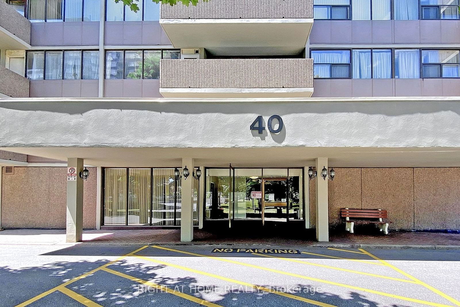 40 Bay Mills Blvd, unit 1002 for rent - image #1