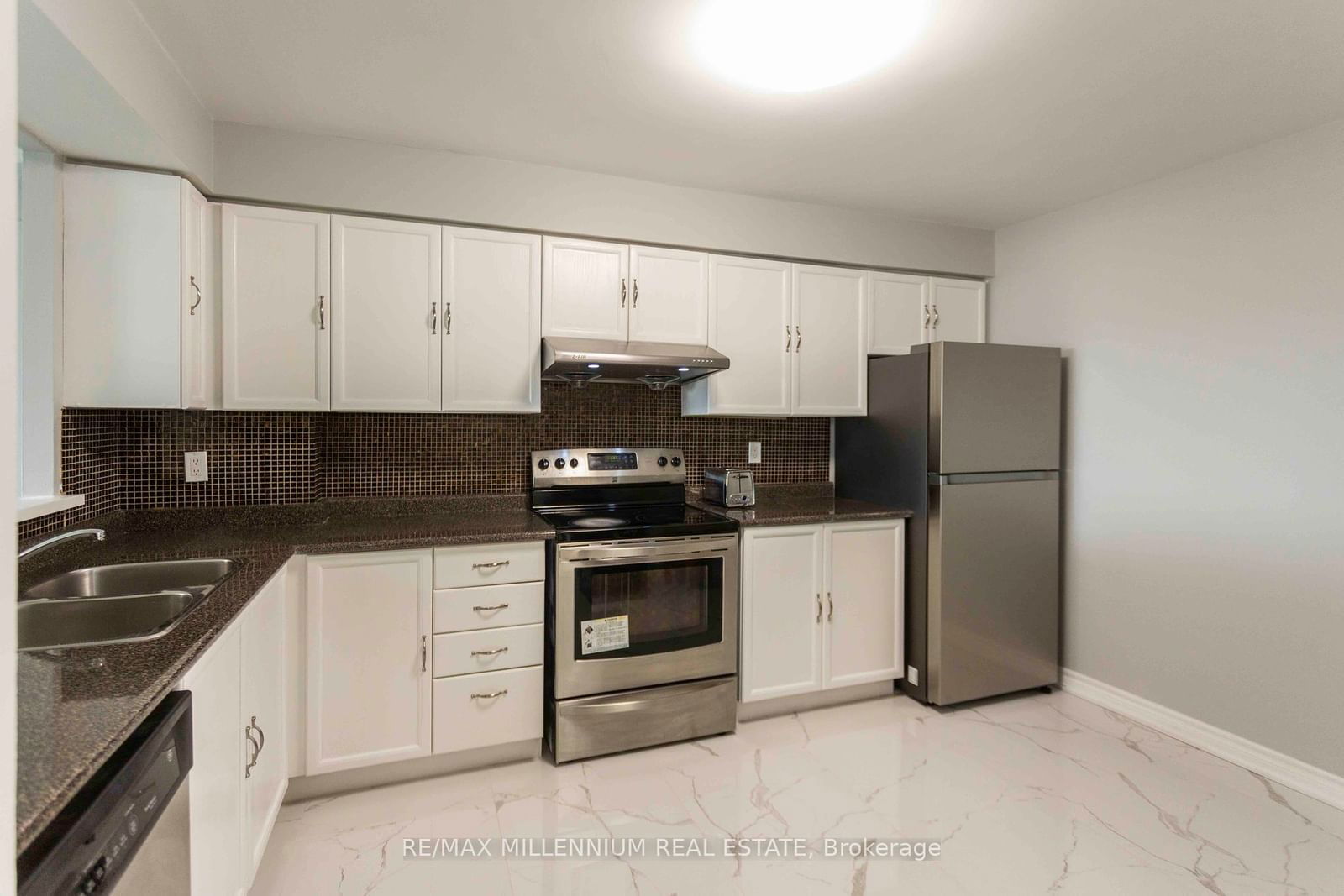 4727 Sheppard Ave, unit 1008 for sale - image #13