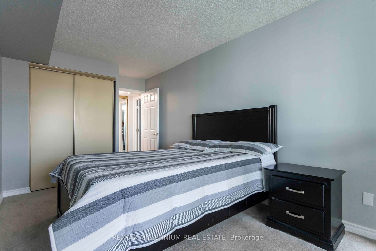 4727 Sheppard Ave, unit 1008 for sale - image #20