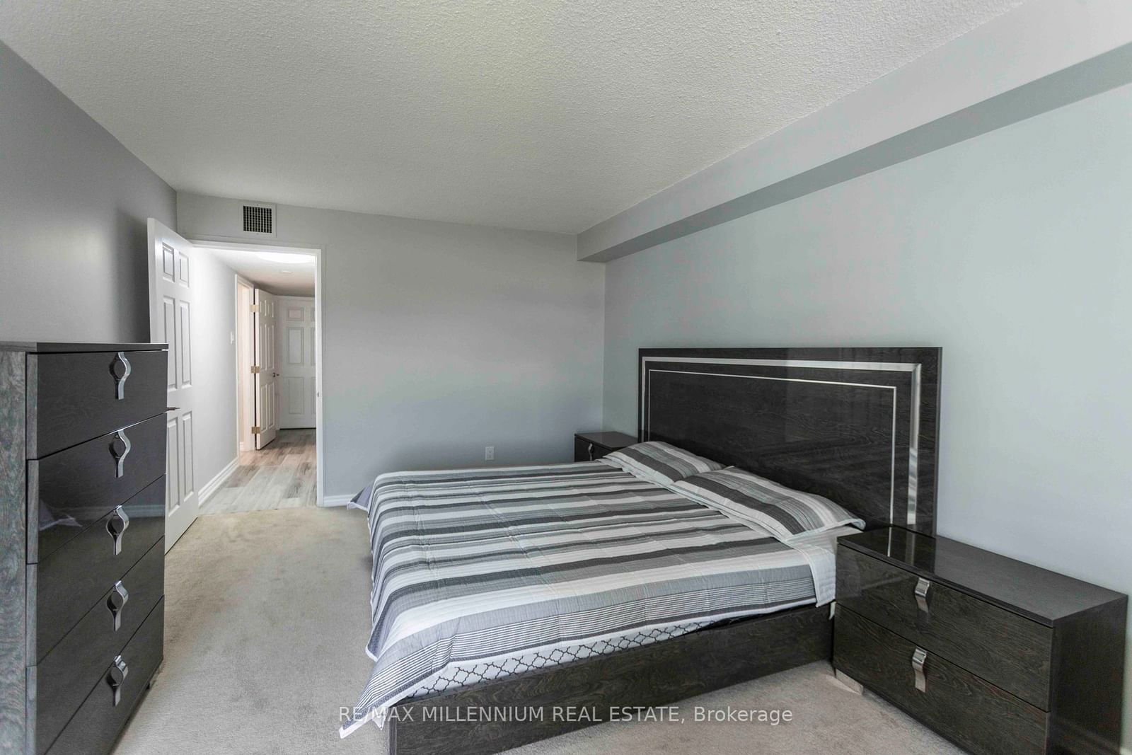 4727 Sheppard Ave, unit 1008 for sale - image #26