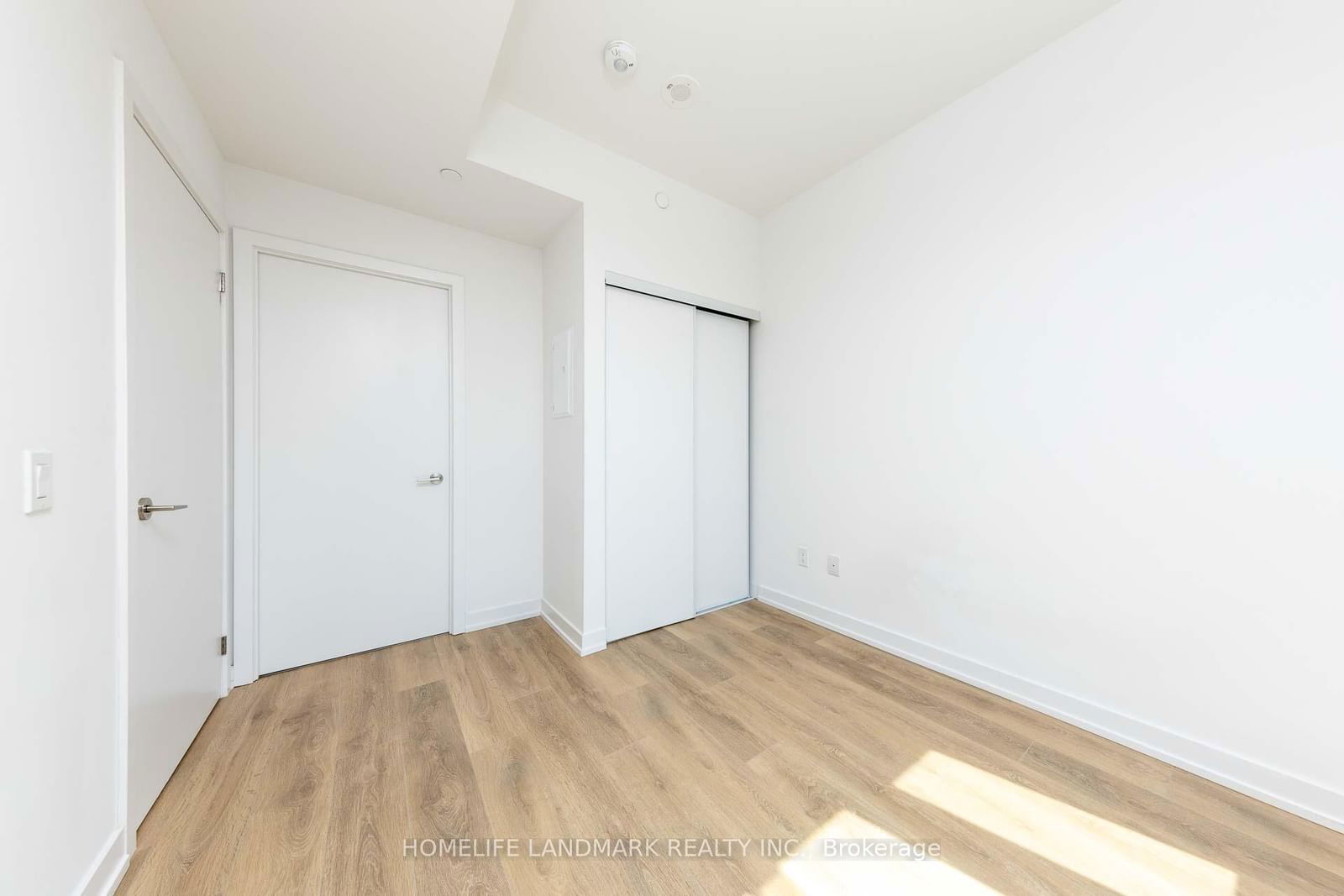 150 Logan Ave, unit 544 for sale - image #15