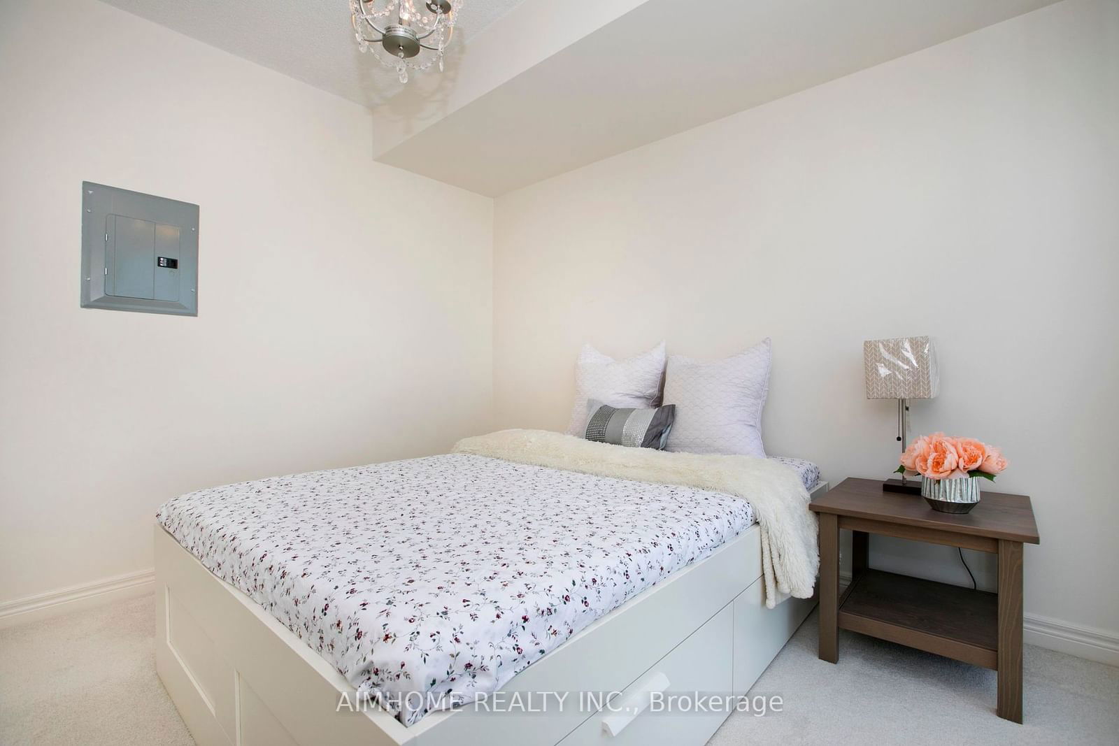 60 Town Centre Crt, unit 2402 for sale - image #12