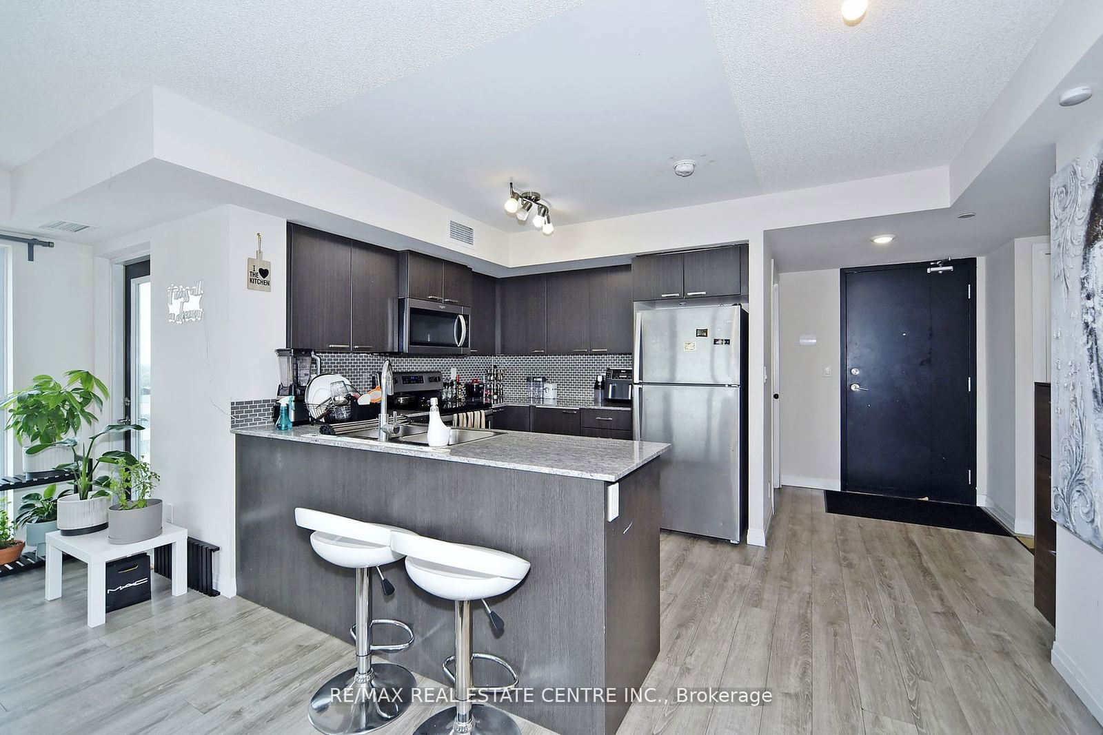 2152 Lawrence Ave E, unit 808 for sale