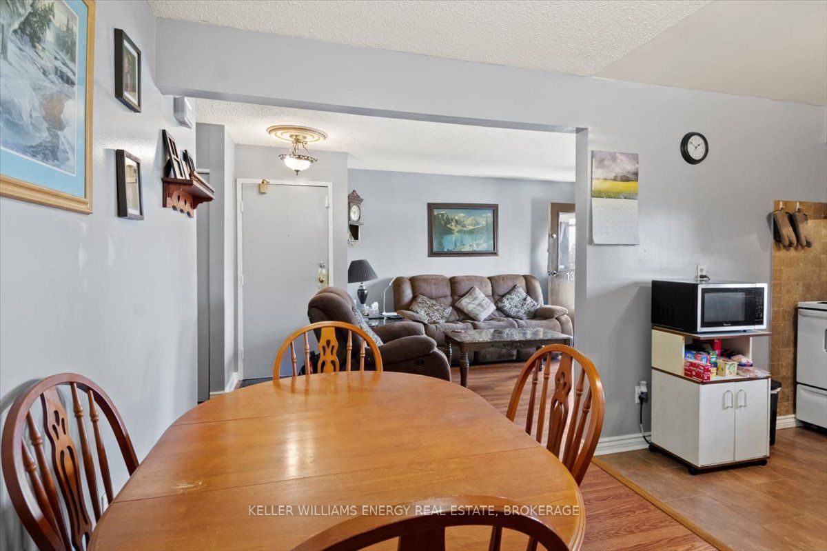 1100 Oxford St, unit 131 for sale - image #9