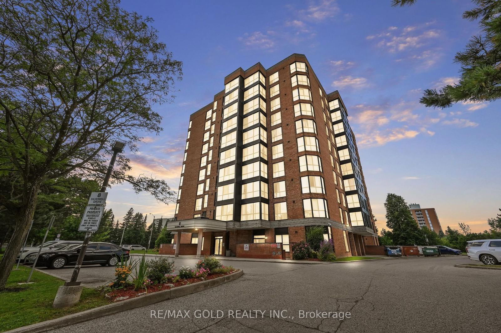 8 Silver Bell Grve, unit 709 for sale - image #1