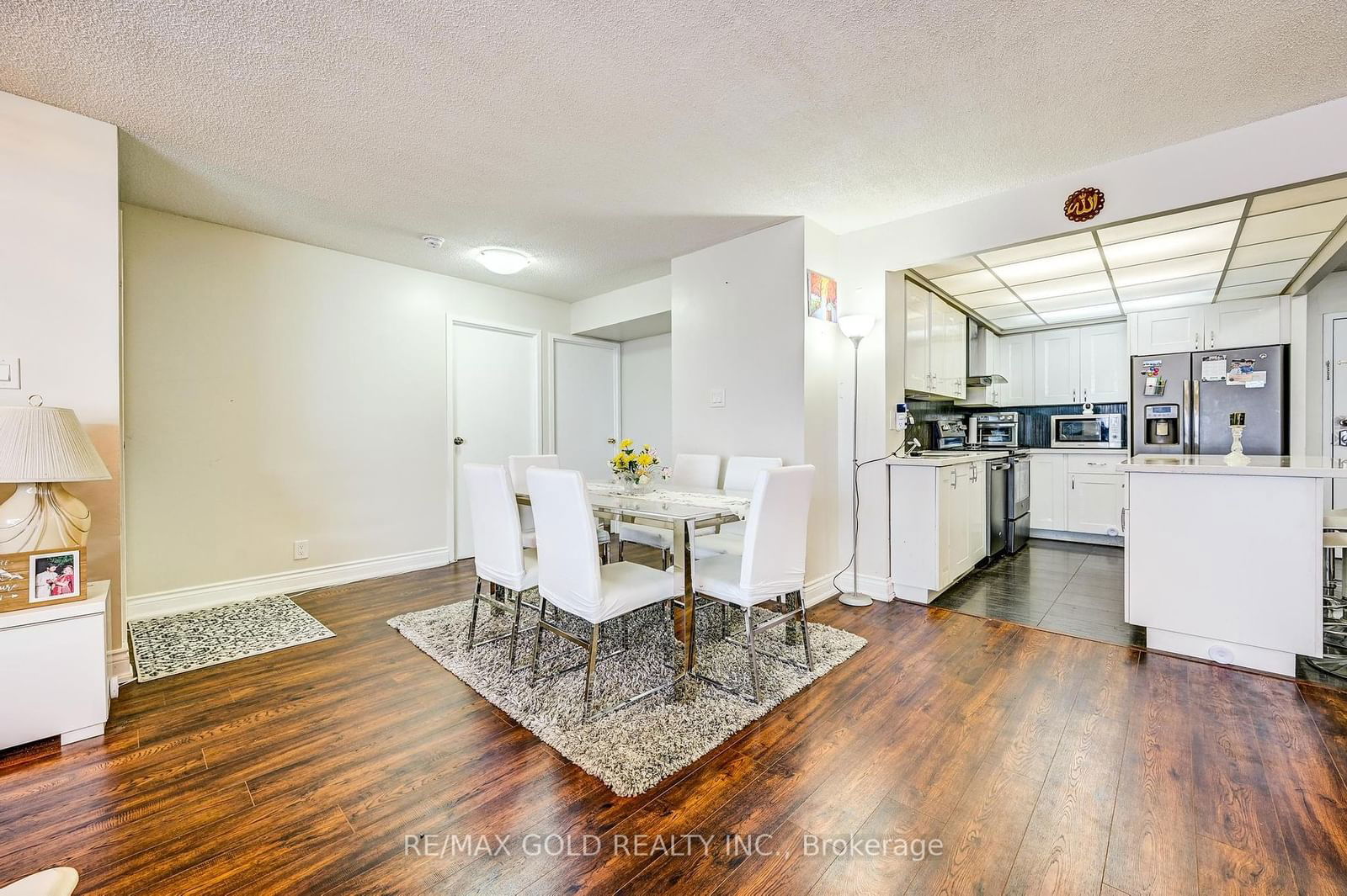 8 Silver Bell Grve, unit 709 for sale - image #22