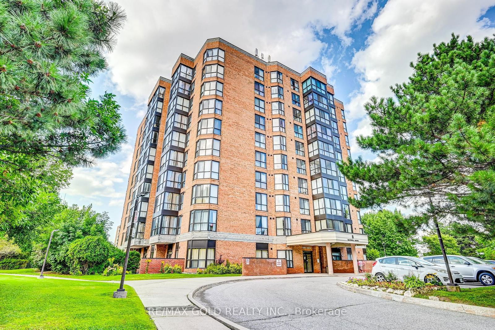 8 Silver Bell Grve, unit 709 for sale