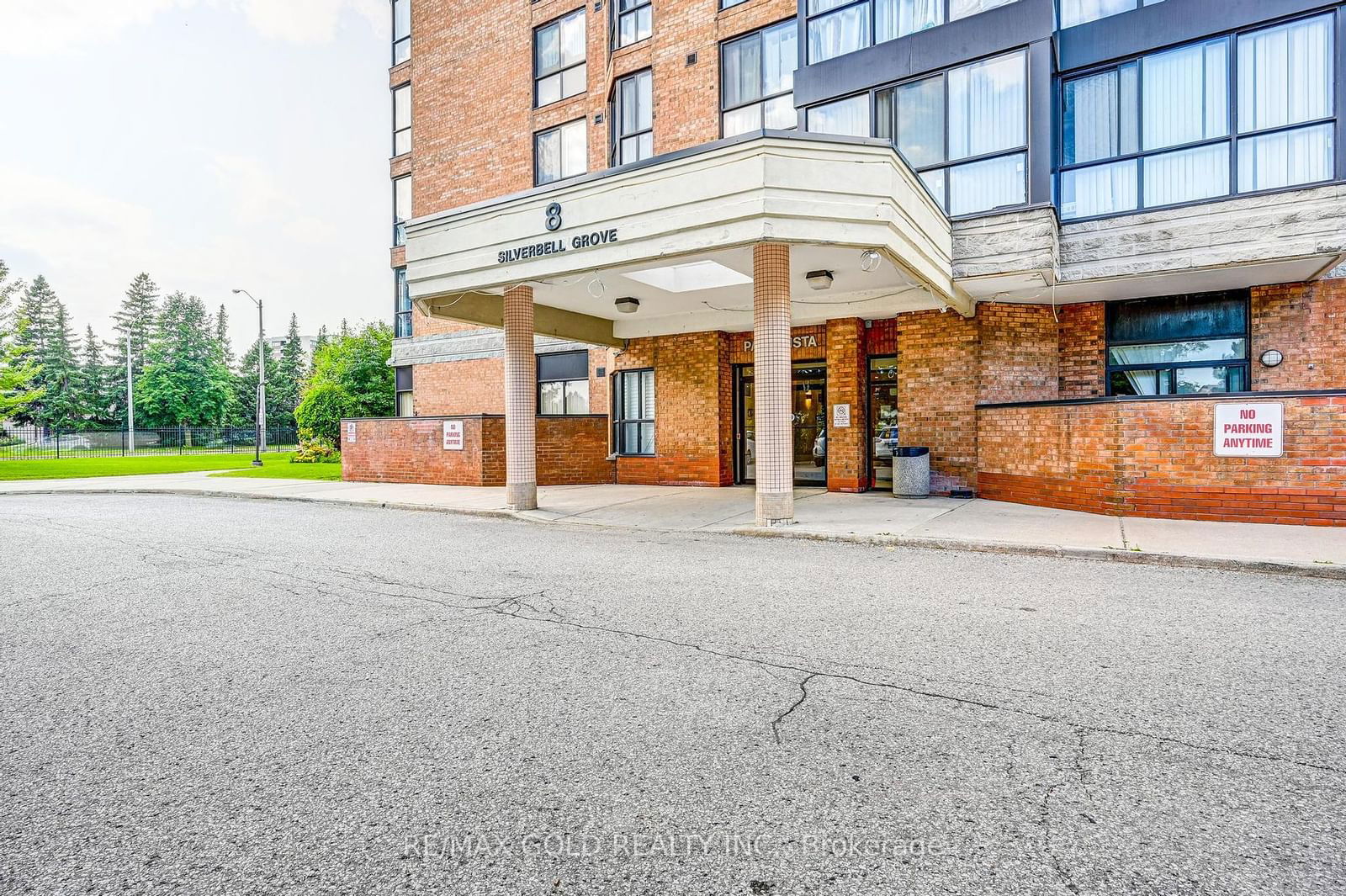 8 Silver Bell Grve, unit 709 for sale - image #4