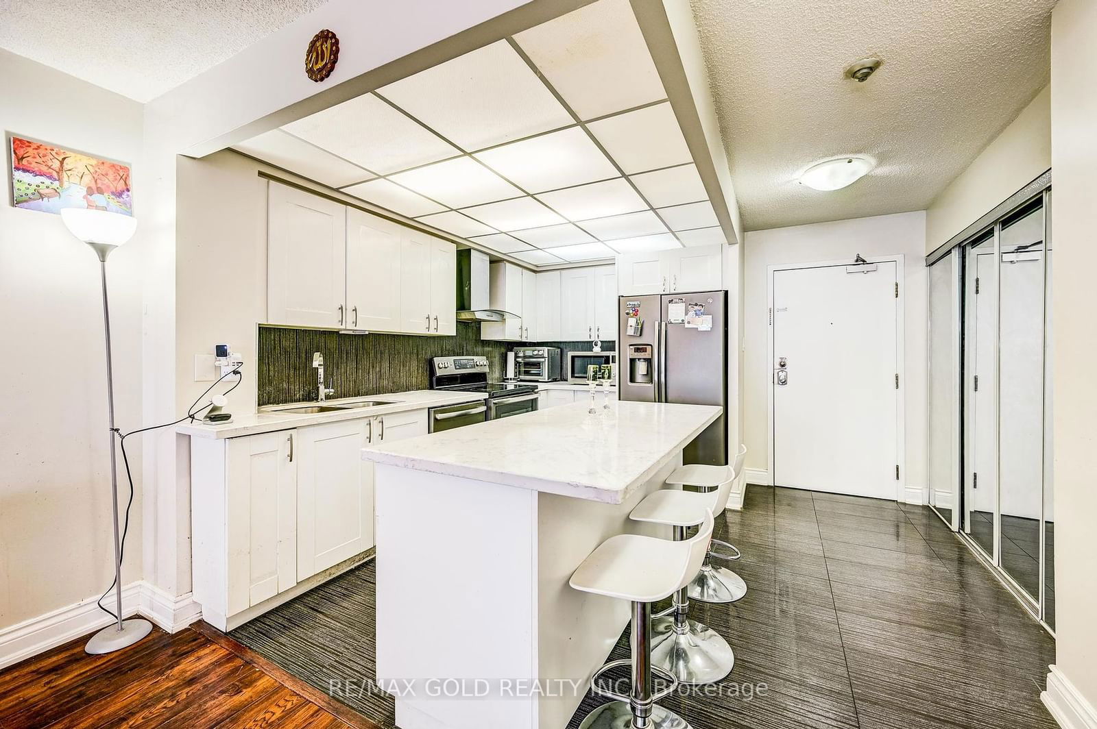 8 Silver Bell Grve, unit 709 for sale - image #9