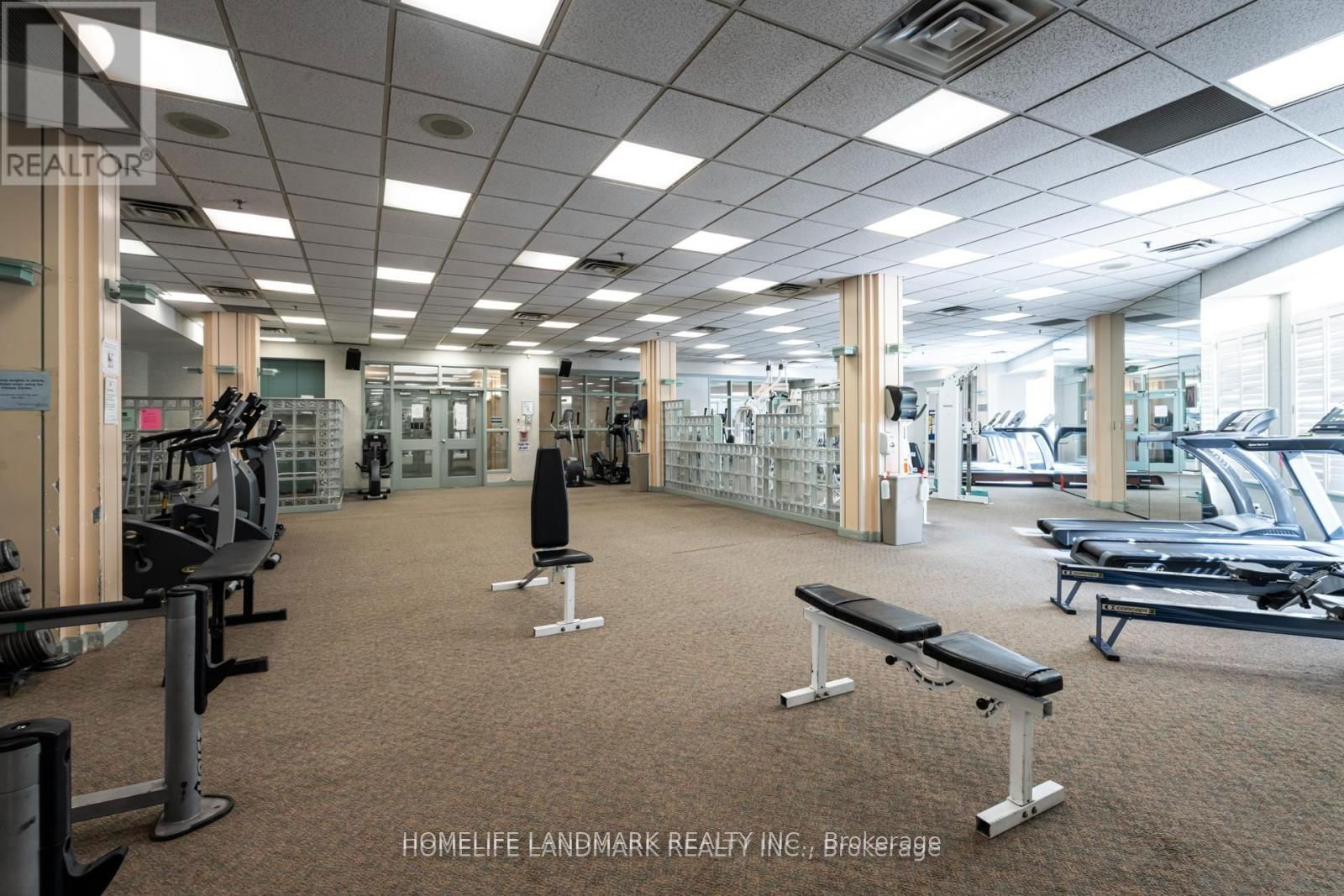 88 Corporate Dr, unit 407 for sale - image #13