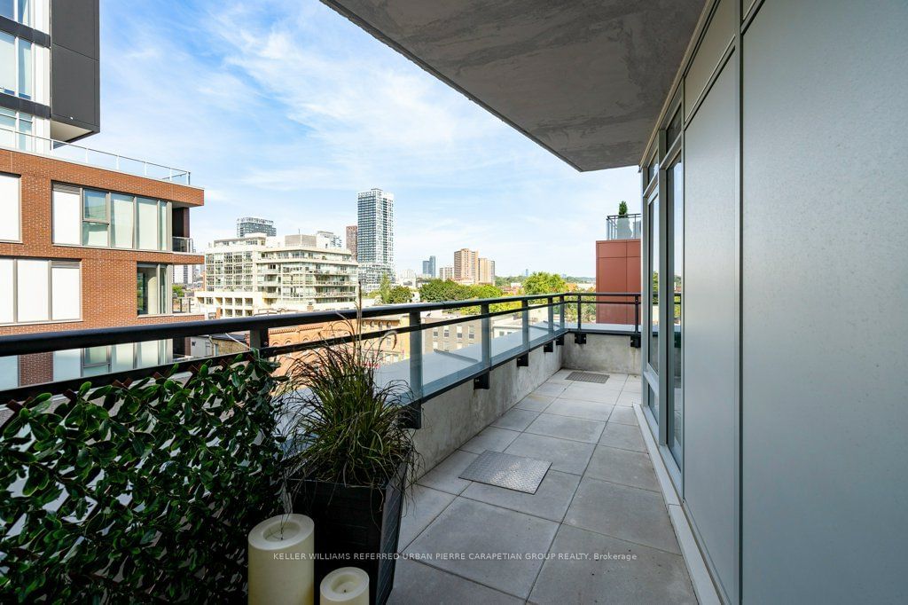 45 Baseball Pl, unit 505 for sale - image #22