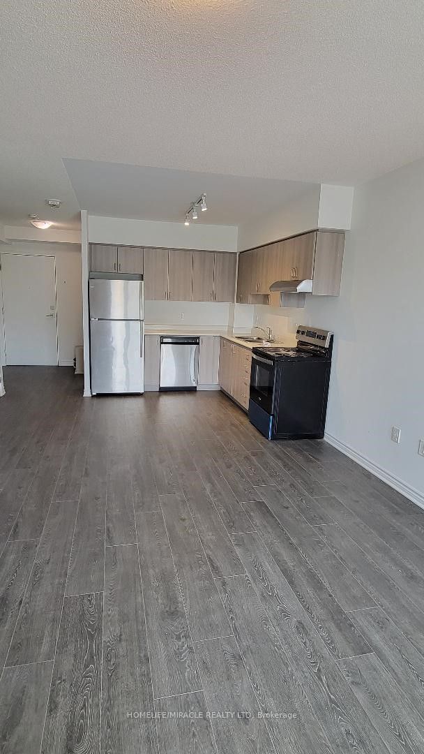 1 Falaise Rd, unit 221 for rent - image #17