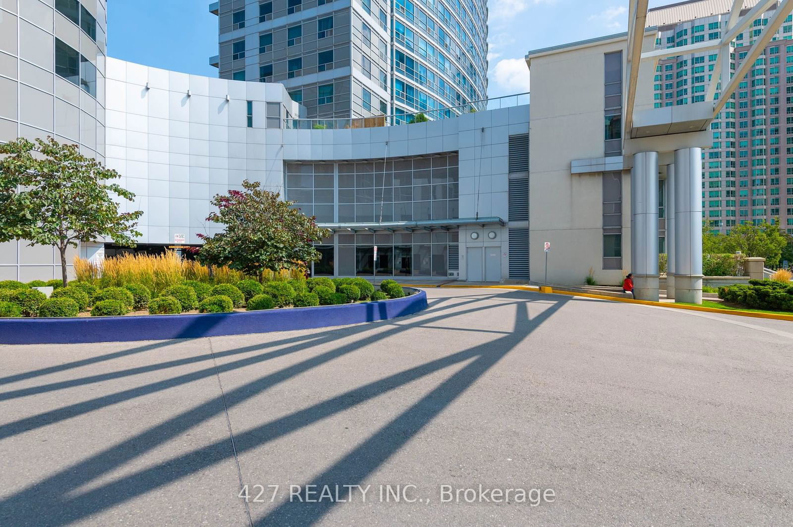 38 Lee centre Dr E, unit 2701 for sale - image #3