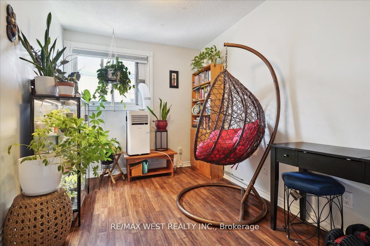 506 Normandy St, unit 37 for sale - image #4