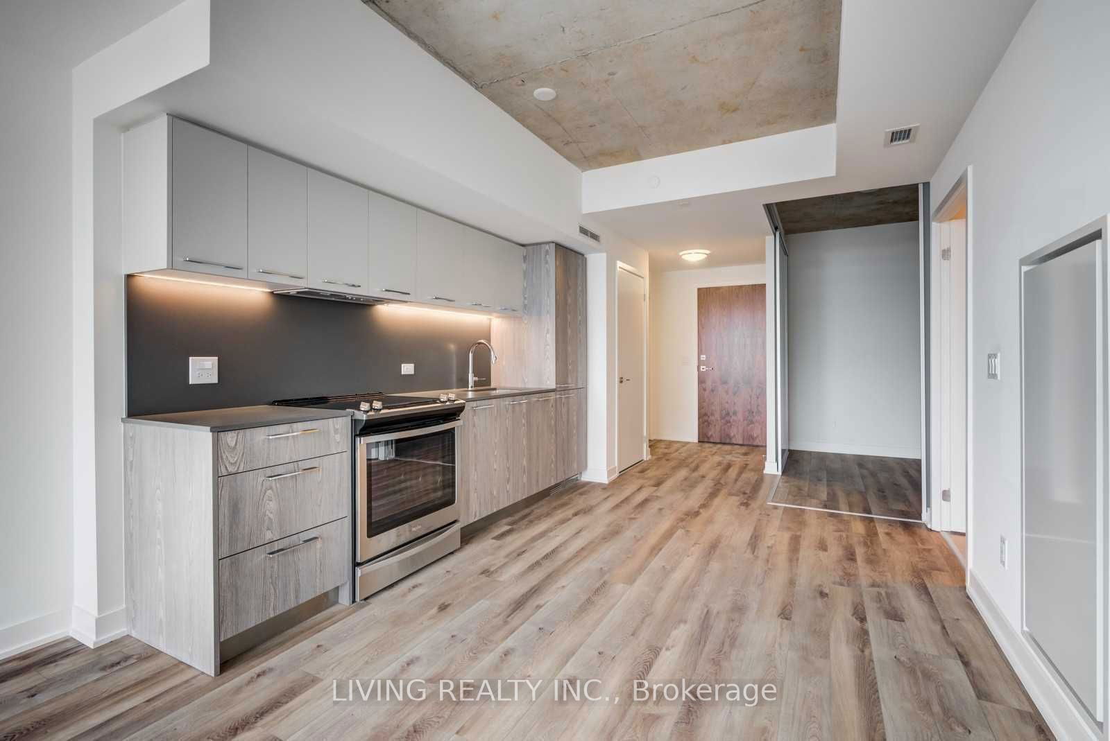 30 Baseball Pl, unit 322 for rent - image #3