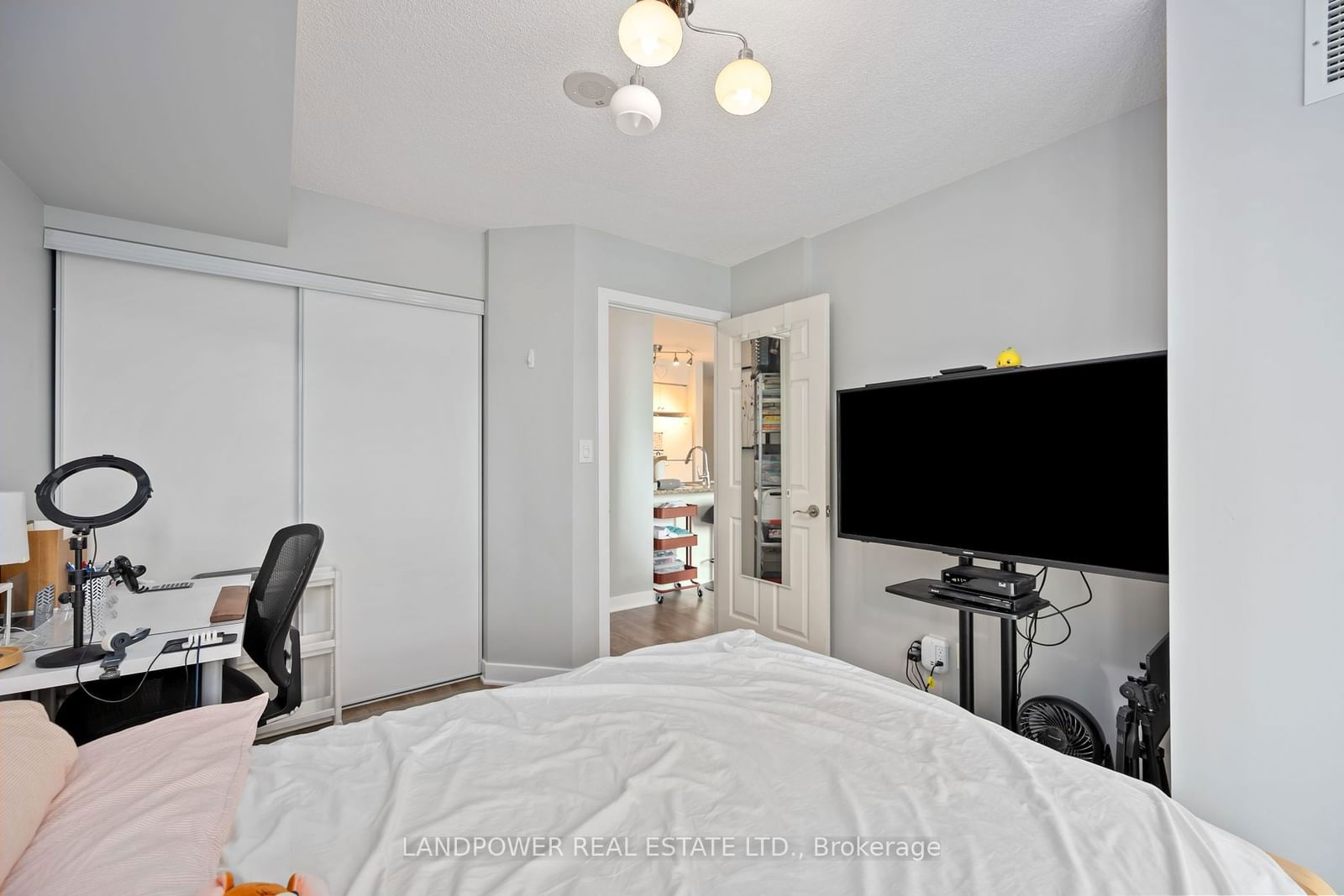 88 Grangeway Ave, unit 510 for sale - image #12