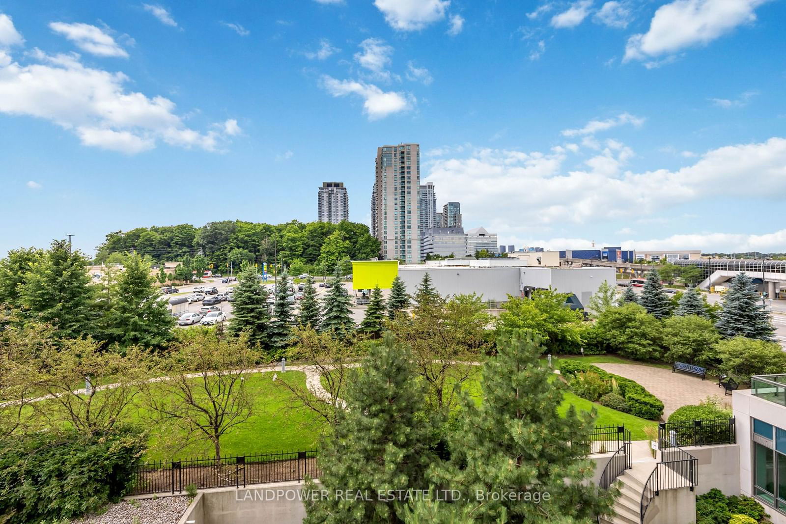 88 Grangeway Ave, unit 510 for sale