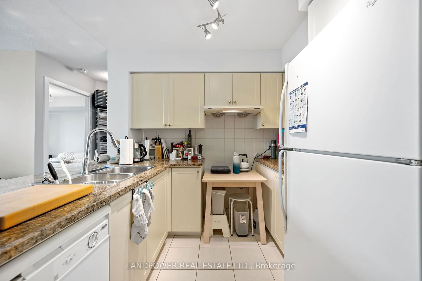 88 Grangeway Ave, unit 510 for sale - image #9