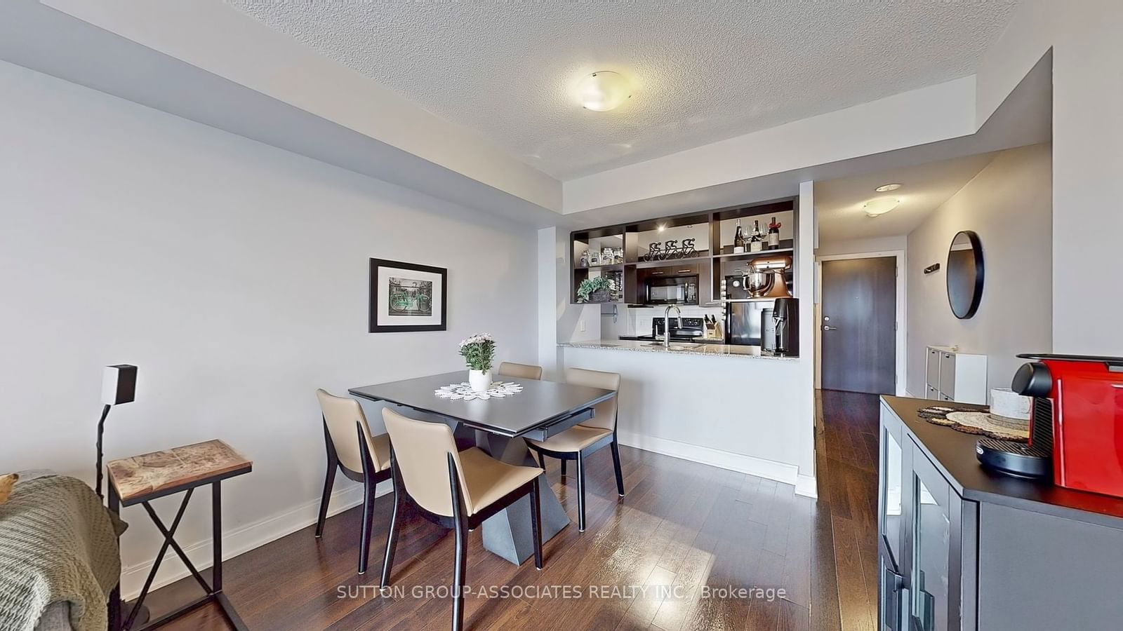 125 Village Green Sq, unit 3411 for sale - image #4