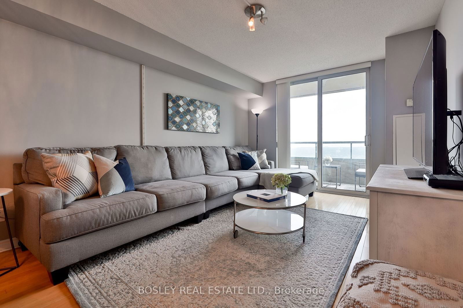 61 Town Centre Crt E, unit 2201 for sale - image #5