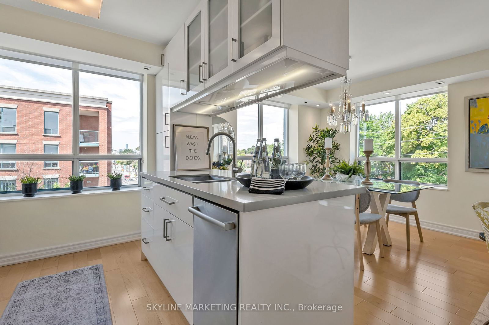 1765 Queen St E, unit 404 for sale - image #6