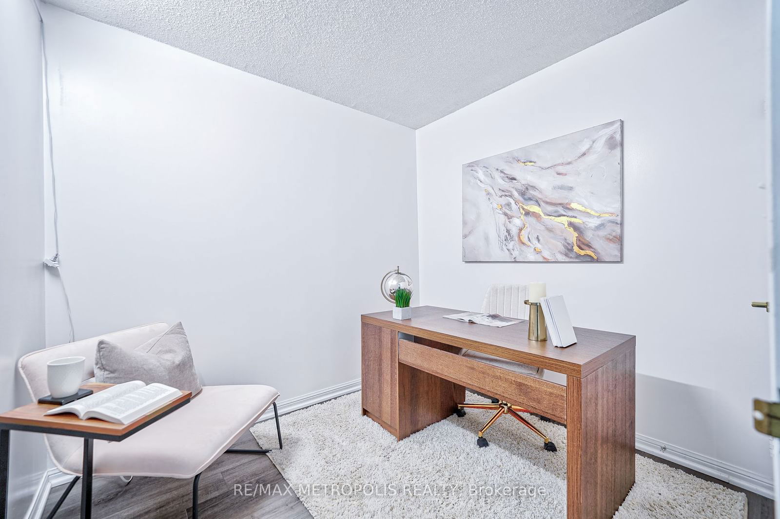 11 Lee Centre Dr, unit PH109 for sale - image #24