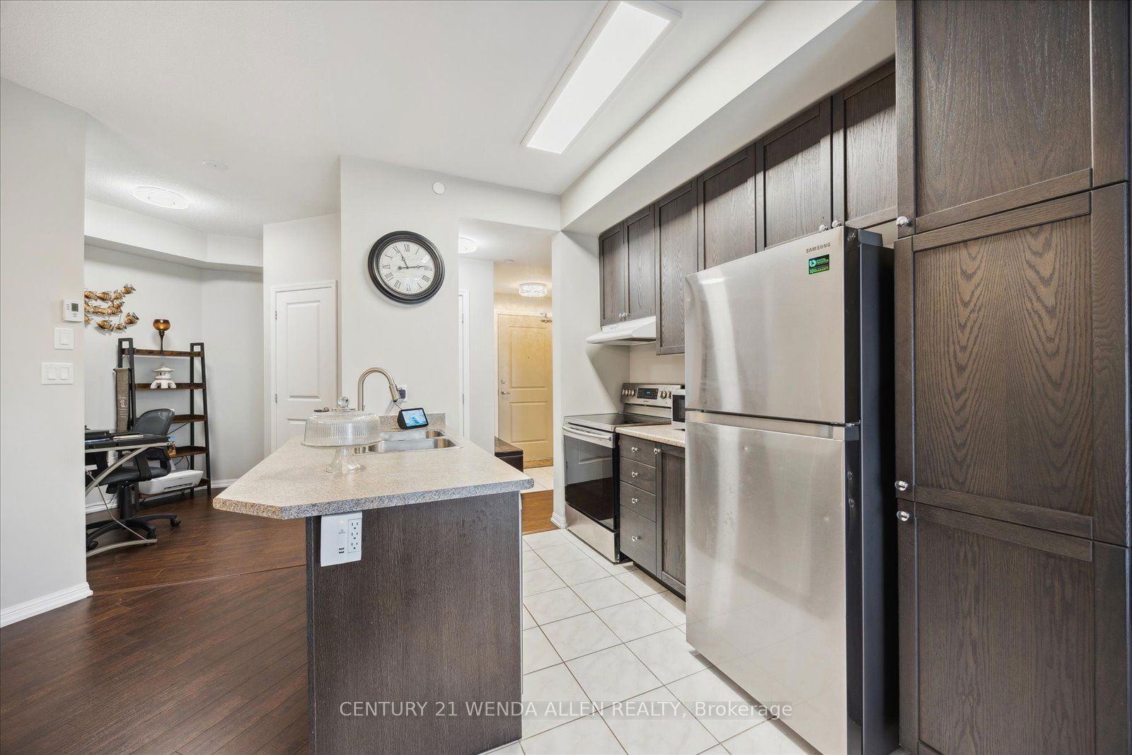 80 Aspen Springs Dr, unit 229 for sale - image #12