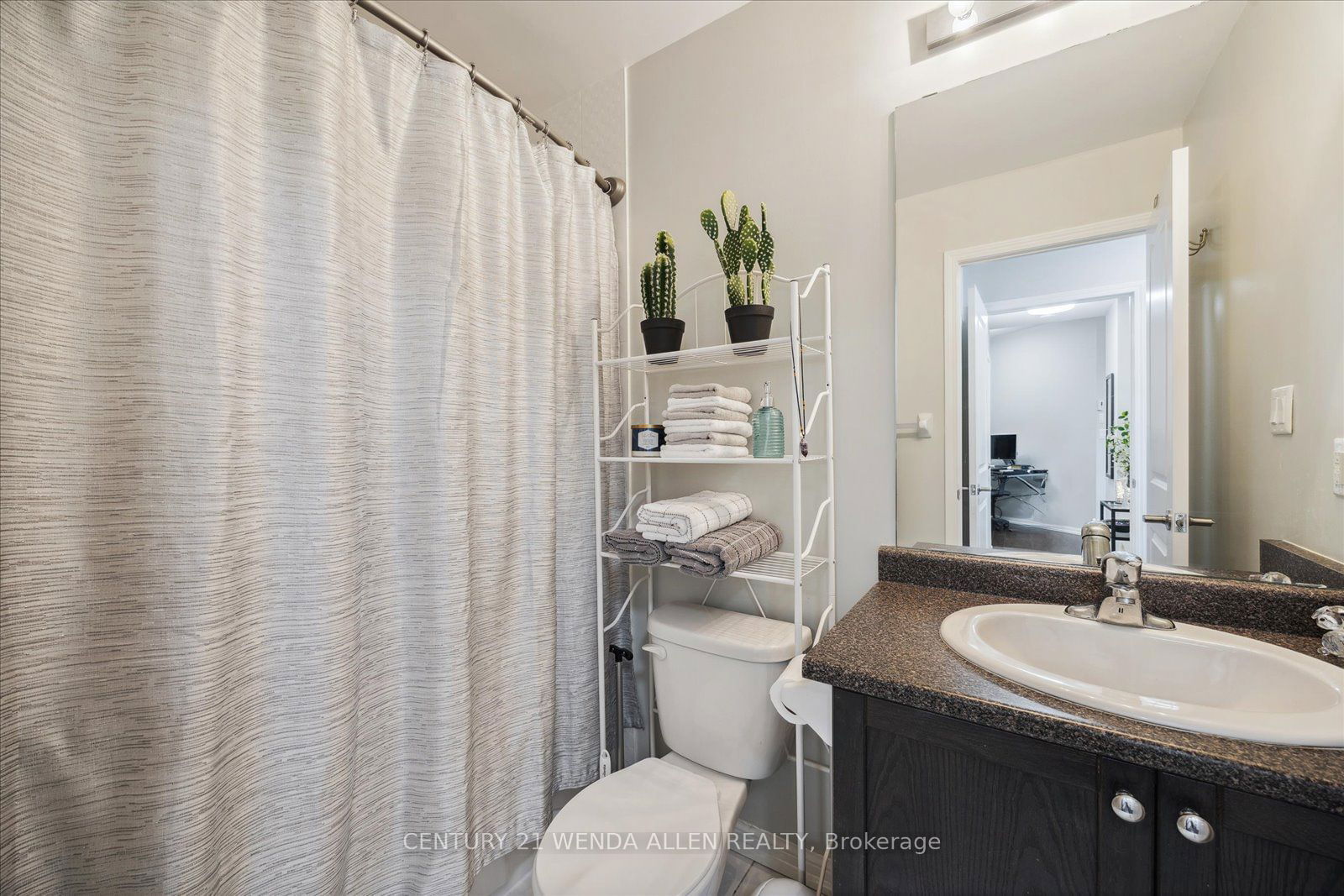 80 Aspen Springs Dr, unit 229 for sale - image #17