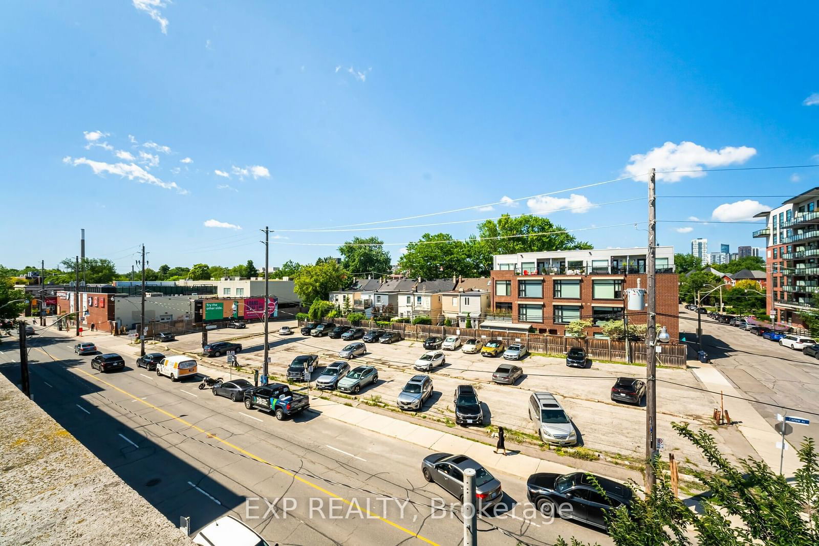 201 Carlaw Ave, unit 230 for sale - image #34