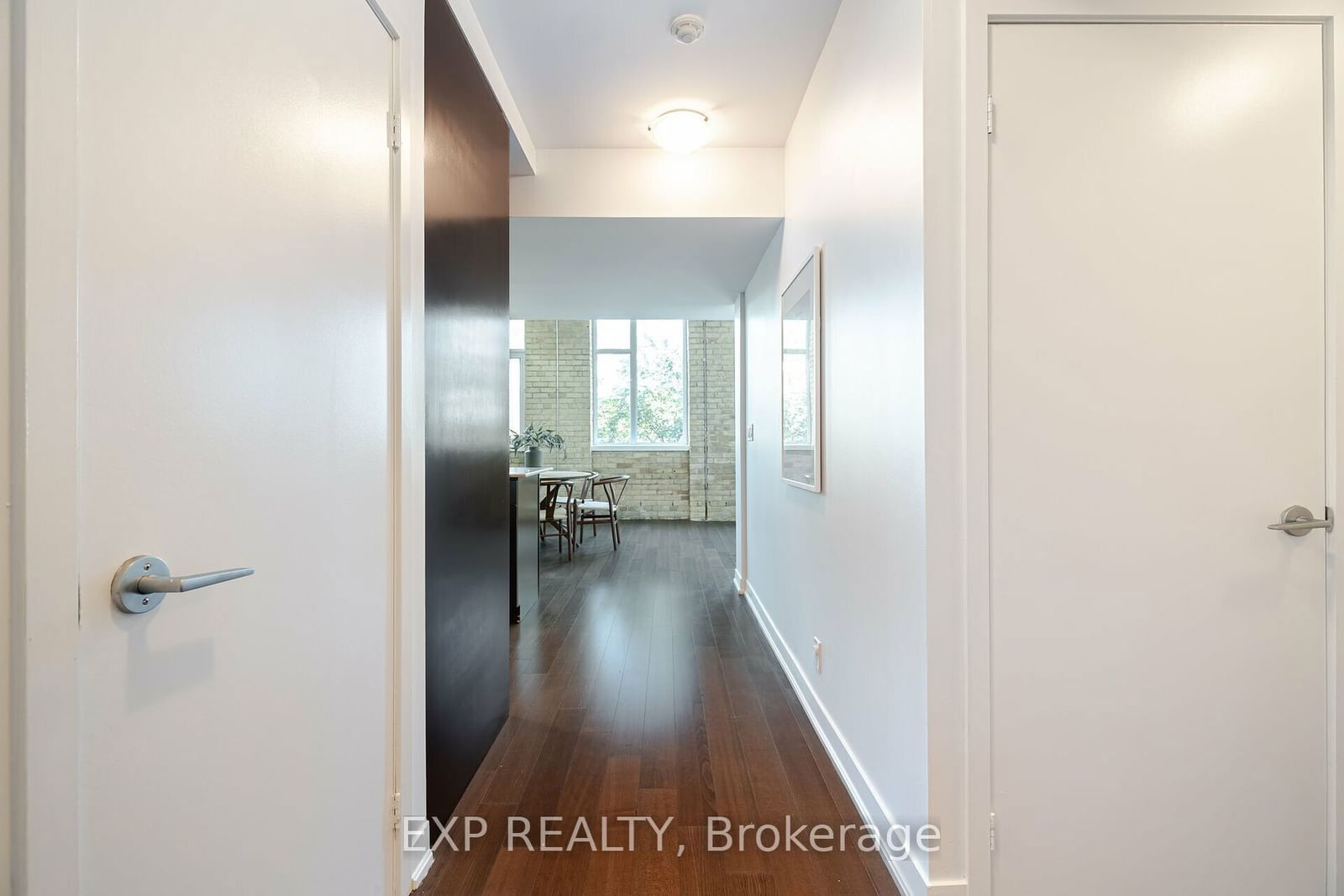 201 Carlaw Ave, unit 230 for sale - image #7