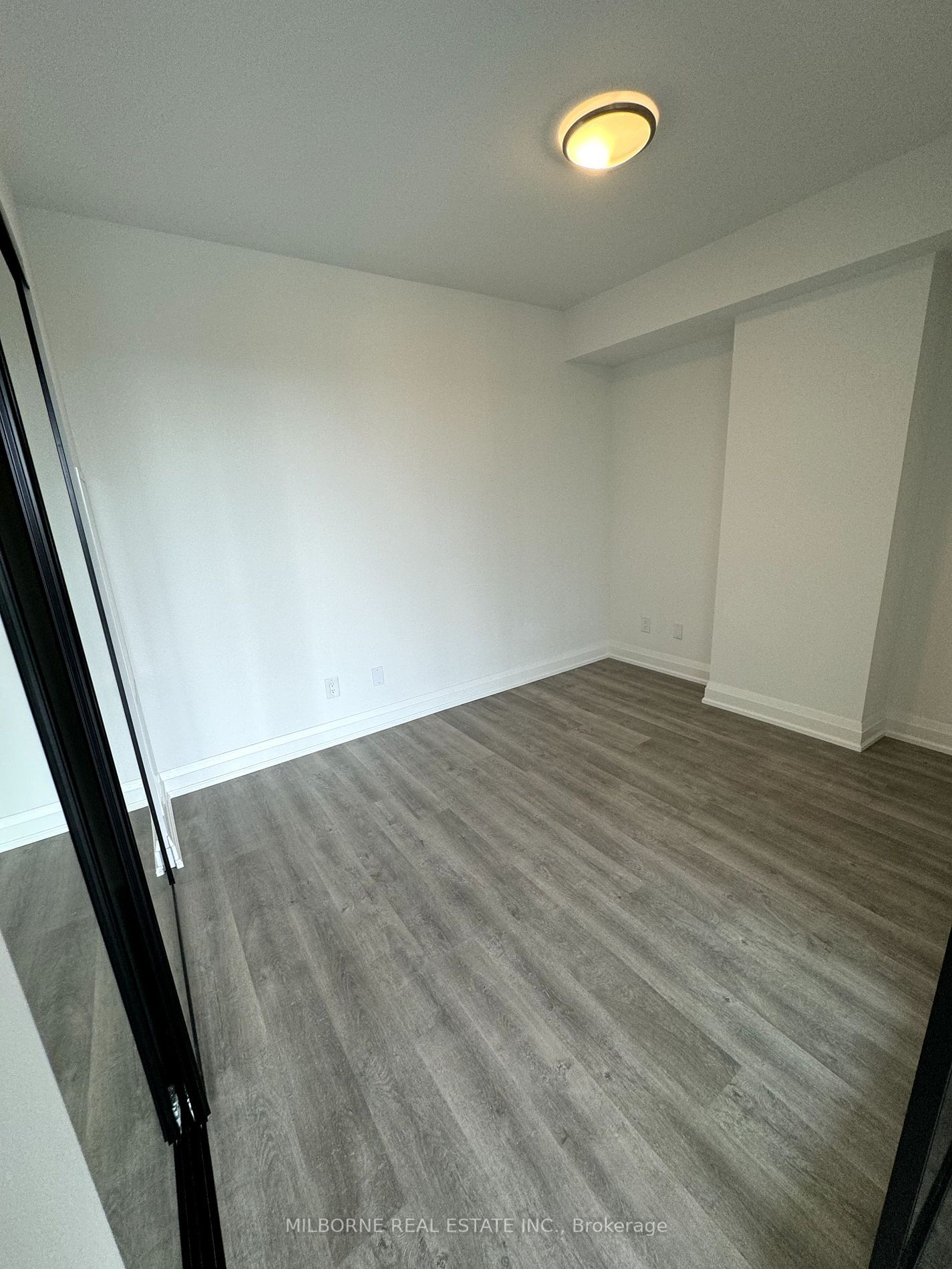 2369 Danforth Ave, unit 703 for rent