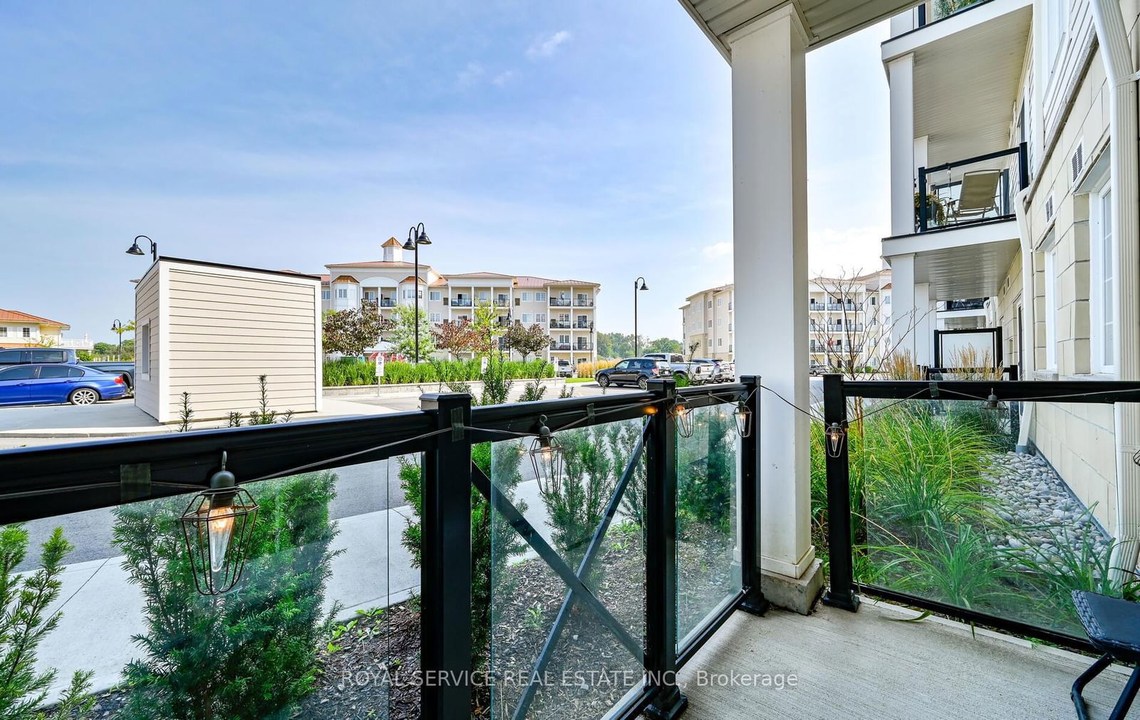 50 Lakebreeze Dr, unit 127 for sale - image #14