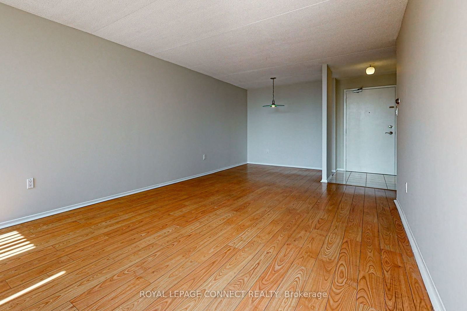 1540 Pickering Pkwy, unit 408 for sale - image #21