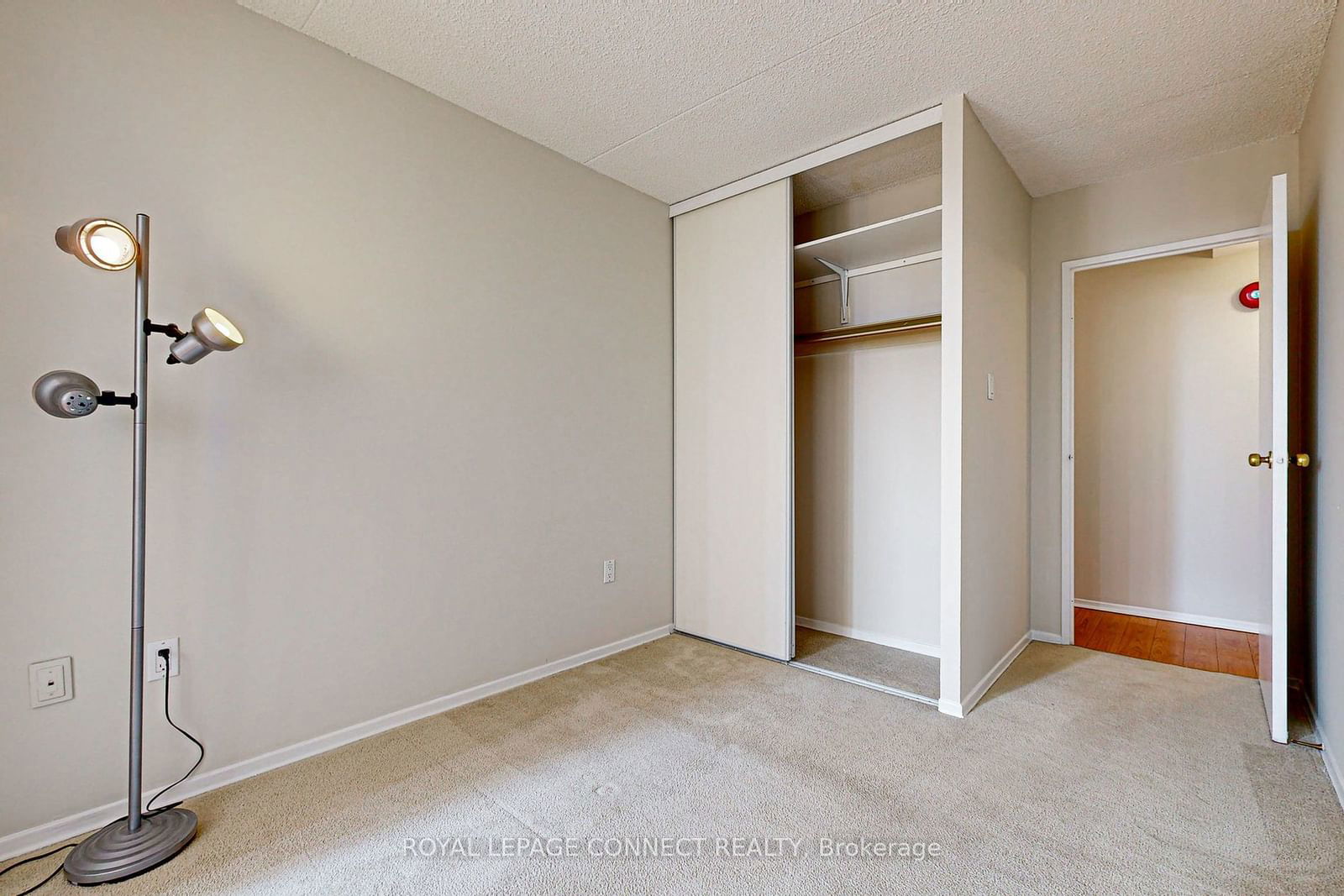 1540 Pickering Pkwy, unit 408 for sale - image #25