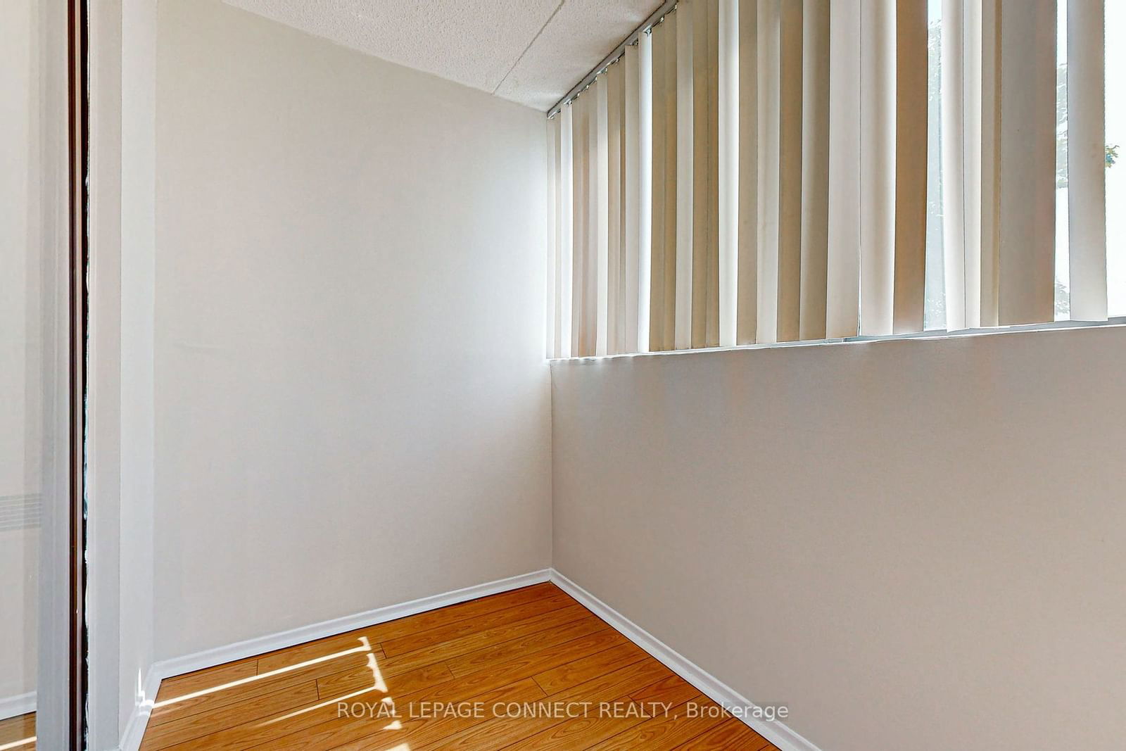 1540 Pickering Pkwy, unit 408 for sale - image #37