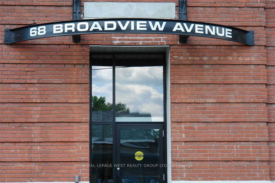 68 Broadview Ave, unit 307 for rent