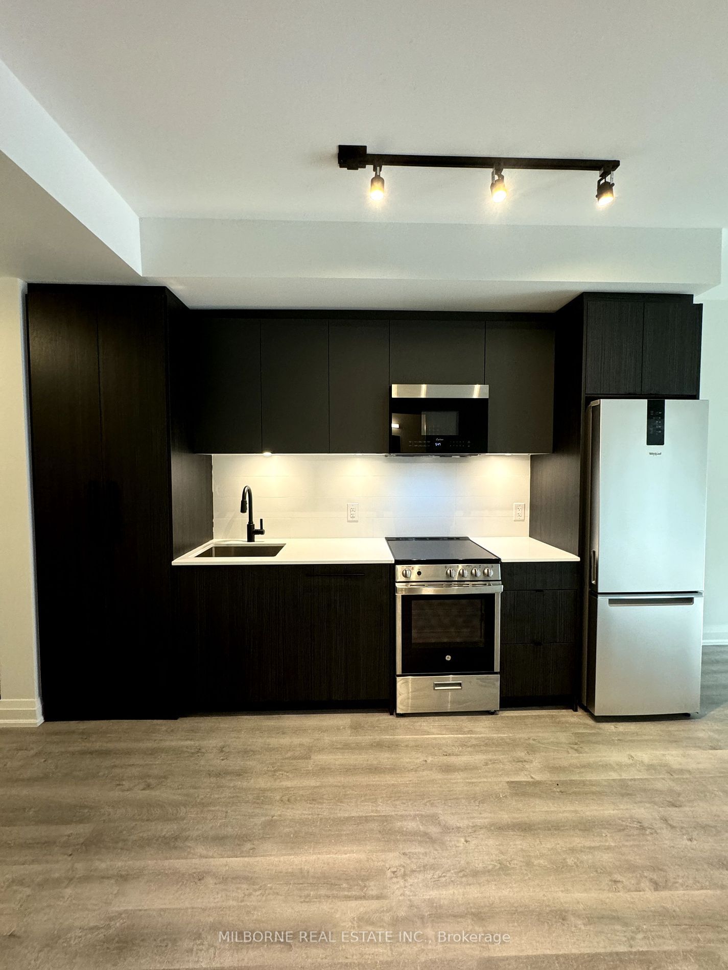 2369 Danforth Ave, unit 217 for rent