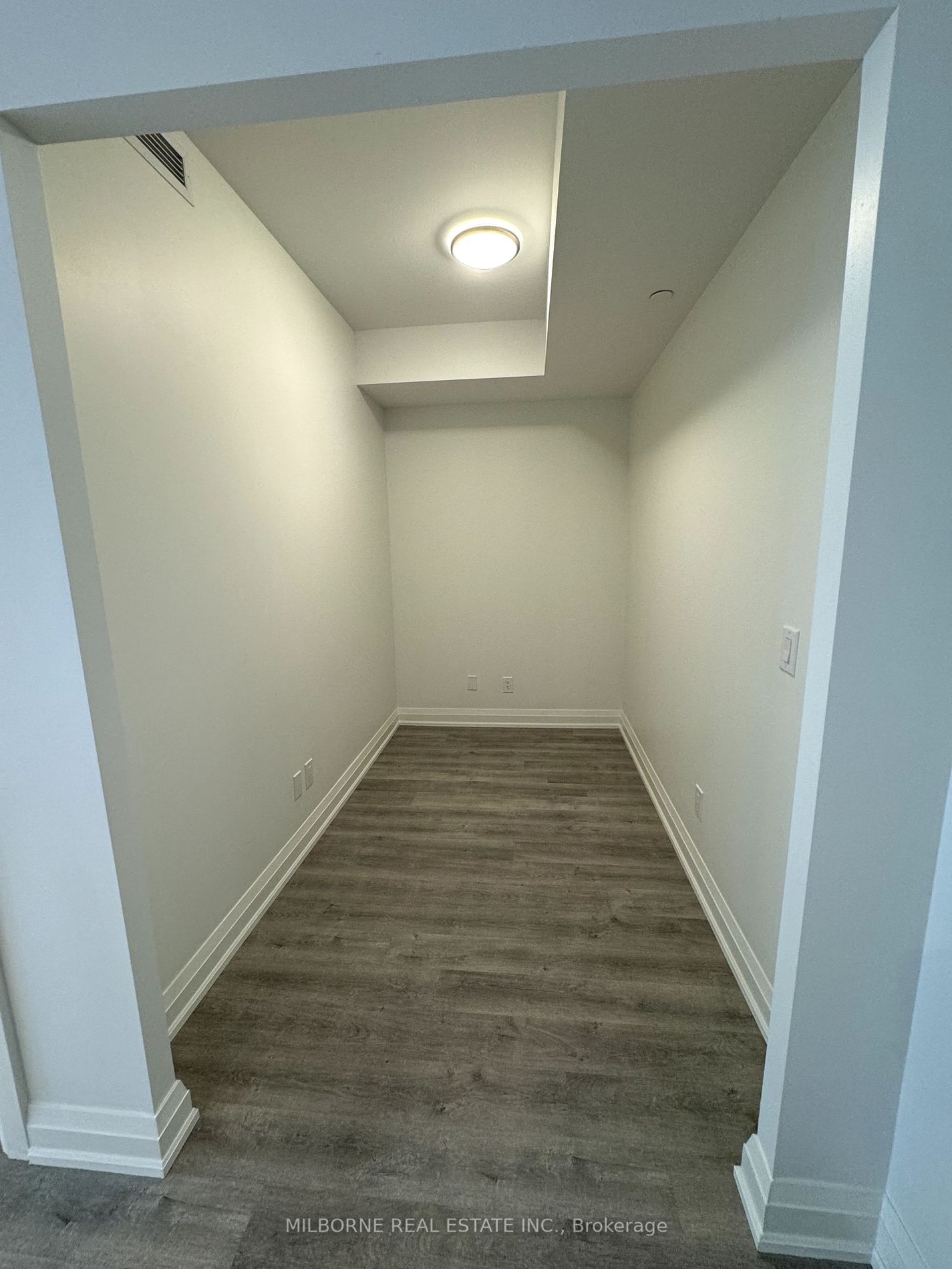 2369 Danforth Ave, unit 217 for rent