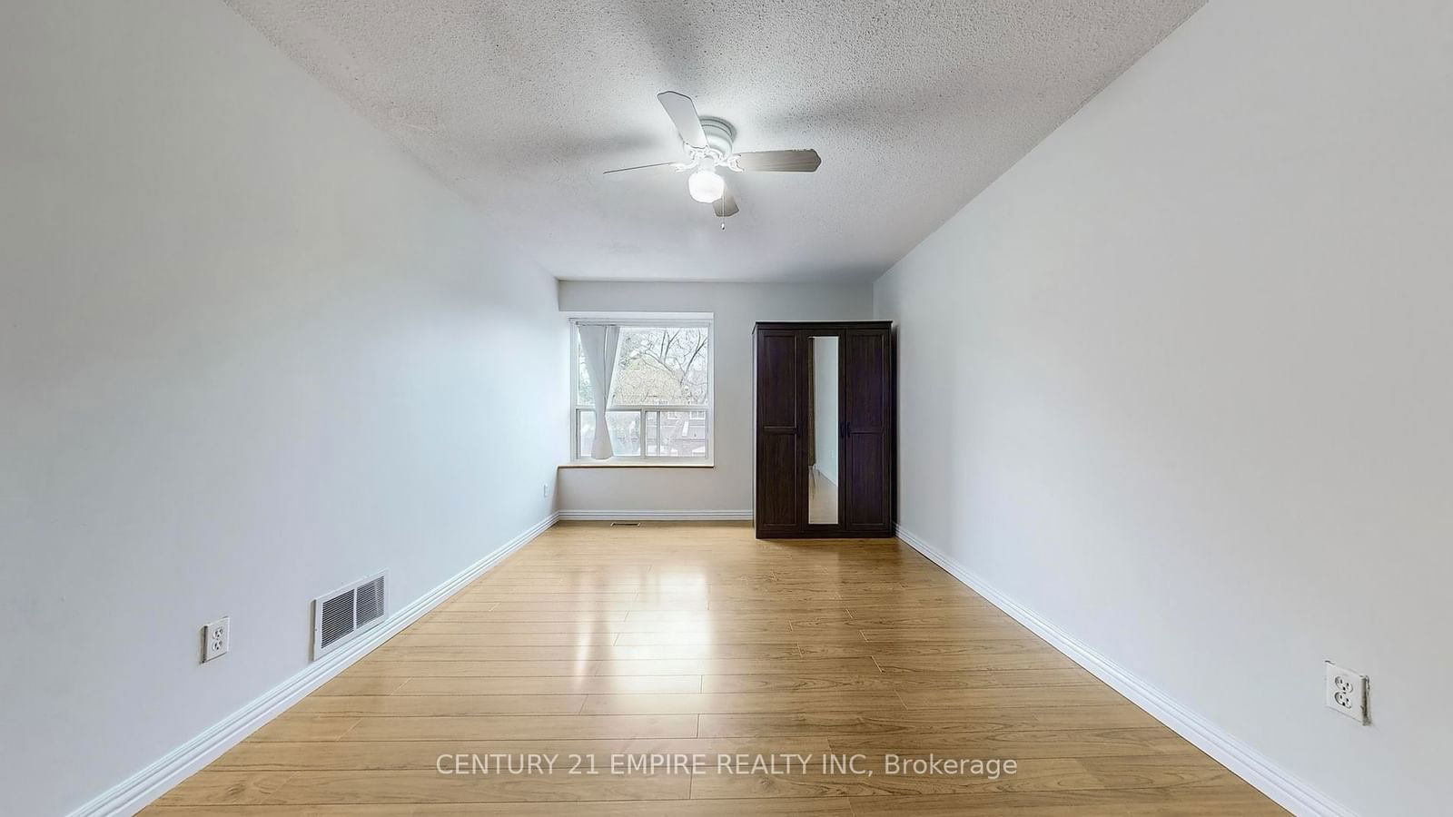 124 Dusay Pl, unit 155 for sale - image #10