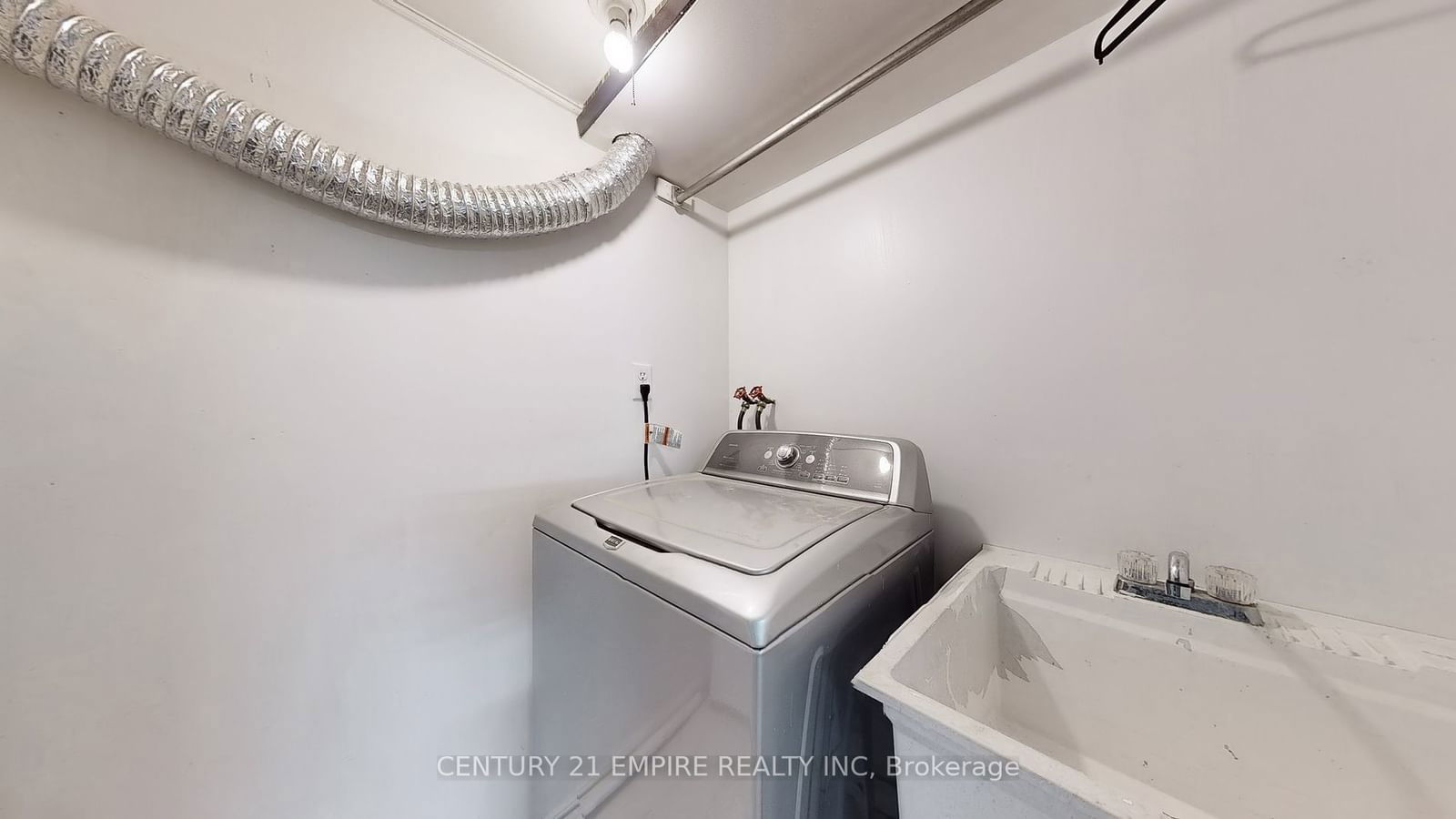 124 Dusay Pl, unit 155 for sale - image #29