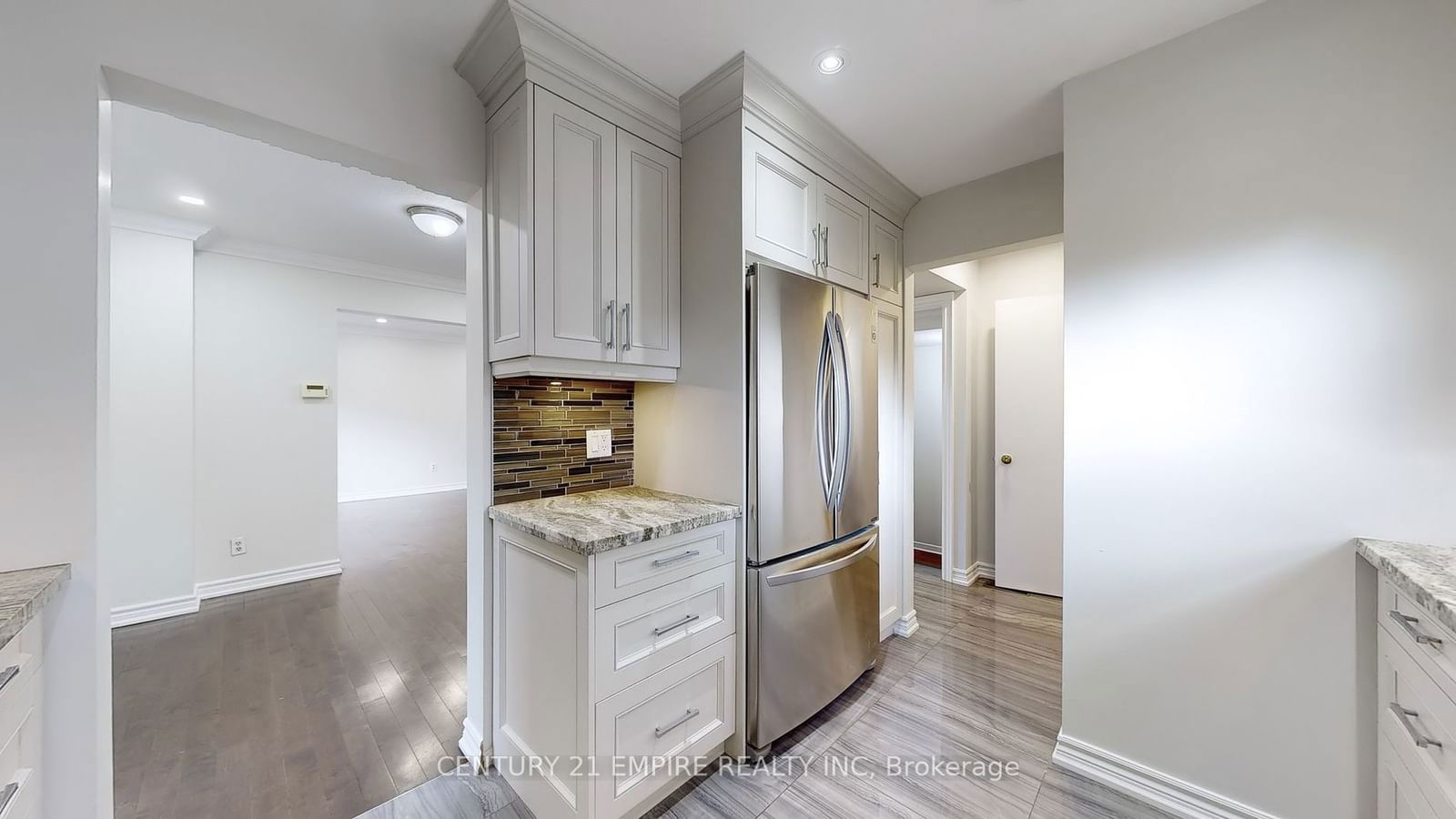 124 Dusay Pl, unit 155 for sale - image #7